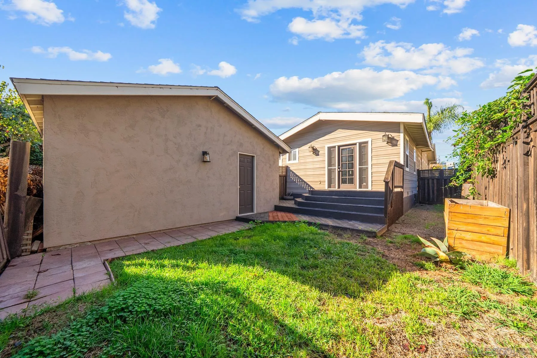 https://cdn.realtyfeed.com/cdn/127/260019113/89514581da2b247ad44d0eee876542a5.webp