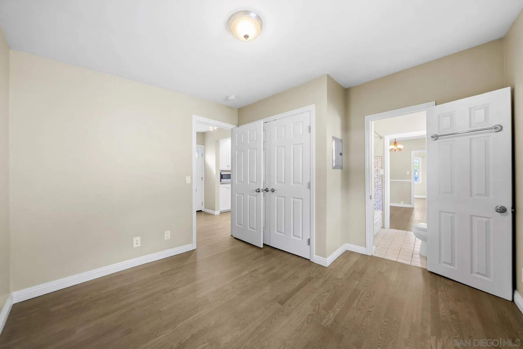https://cdn.realtyfeed.com/cdn/127/260019113/a9cd96ccd304d78b13c2894fa2c50a1b.webp