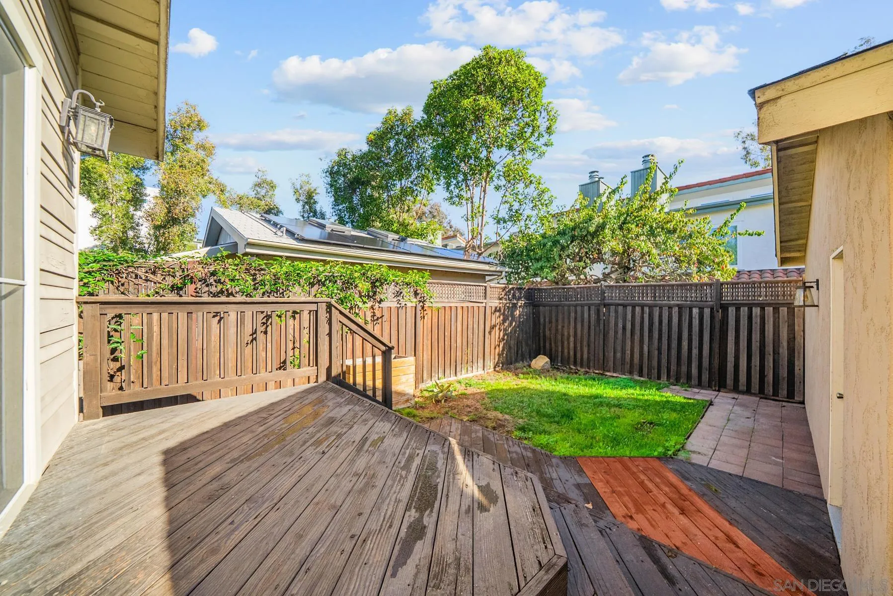 https://cdn.realtyfeed.com/cdn/127/260019113/ac5520d7c405a30df66cf7c0631cb61e.webp
