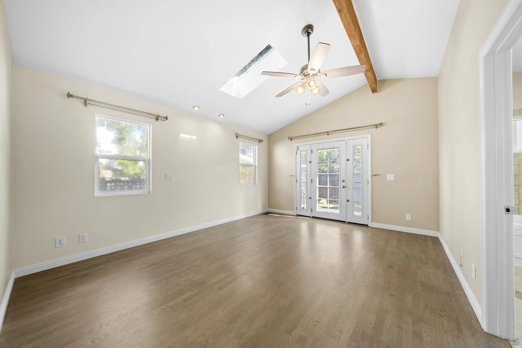 https://cdn.realtyfeed.com/cdn/127/260019113/d7bceab014a42194fab104019e2f2e20.webp