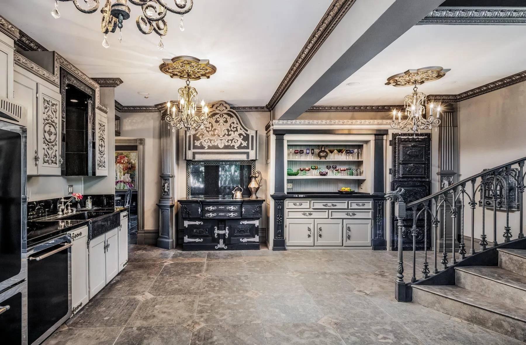https://cdn.realtyfeed.com/cdn/127/260019114/4b8569cbb1ab7e4ec5f0fc04678b953f.webp