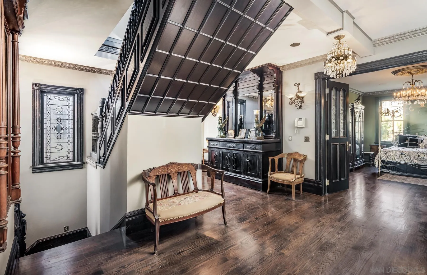 https://cdn.realtyfeed.com/cdn/127/260019114/8dfd496d4f2a95702464bc28f8770c89.webp