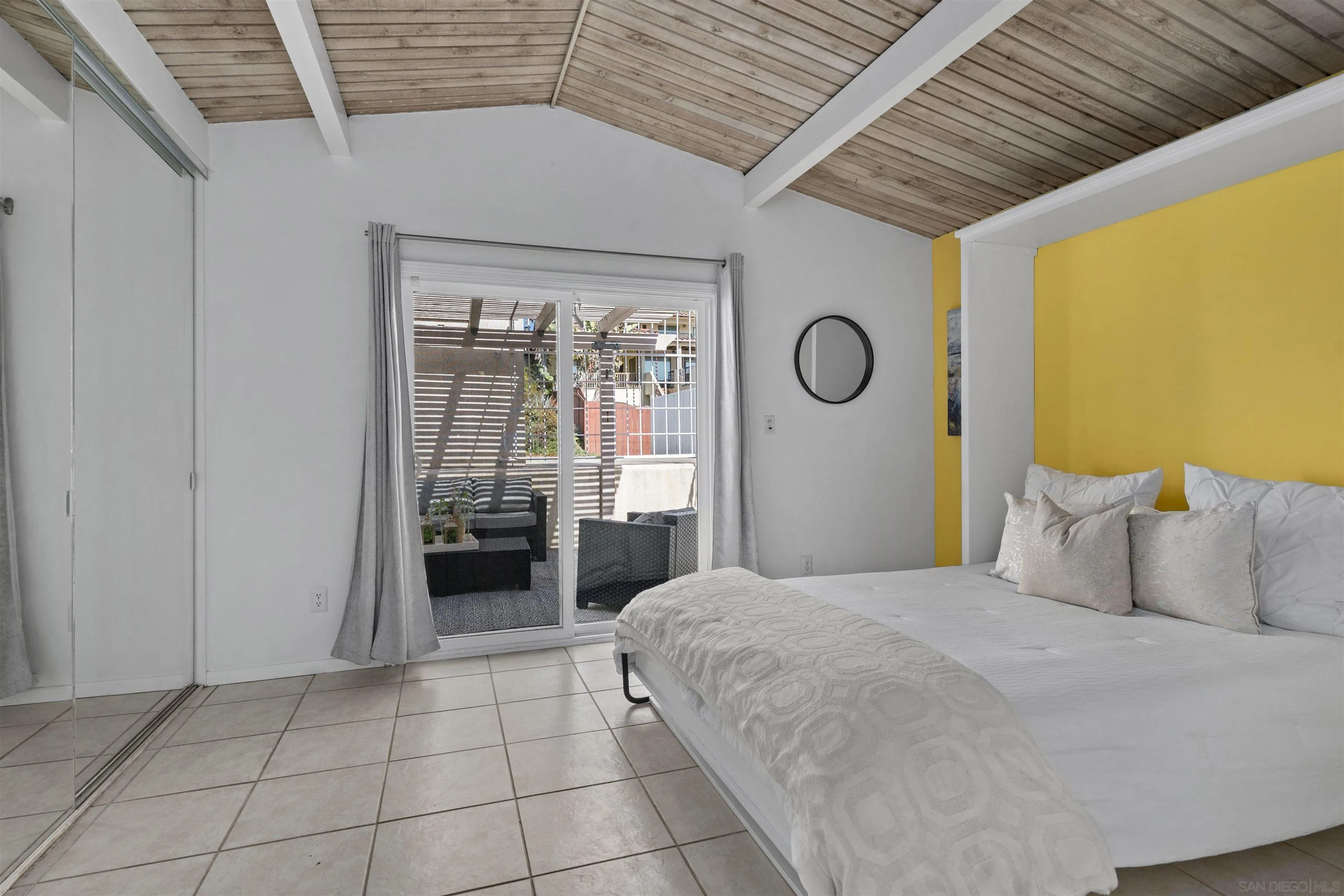 https://cdn.realtyfeed.com/cdn/127/260019116/bd43496ad9832c445cdce401e5e3df35.webp