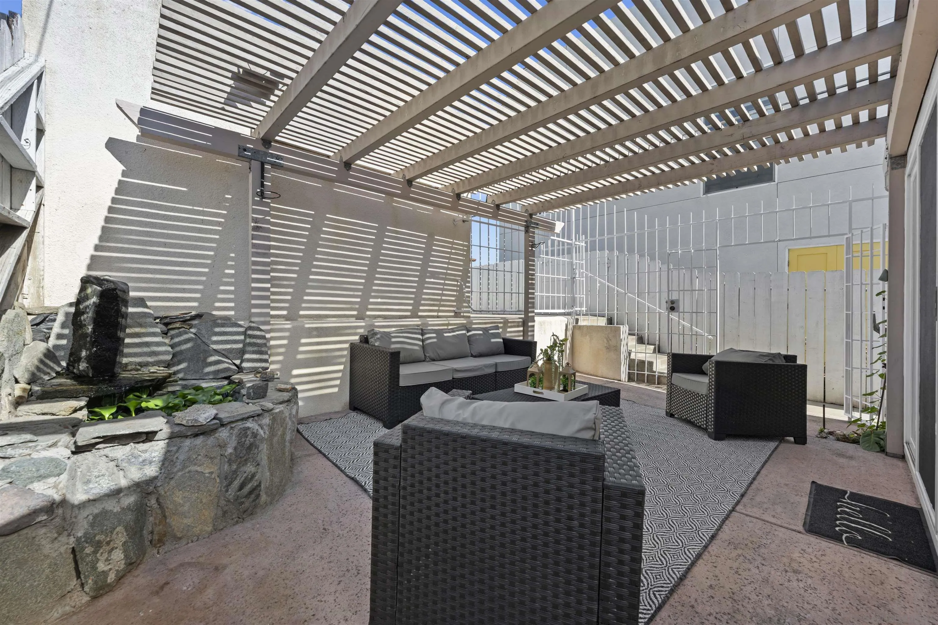 https://cdn.realtyfeed.com/cdn/127/260019116/c4d4b27850d92a11d5a95cb8fa1ff6df.webp