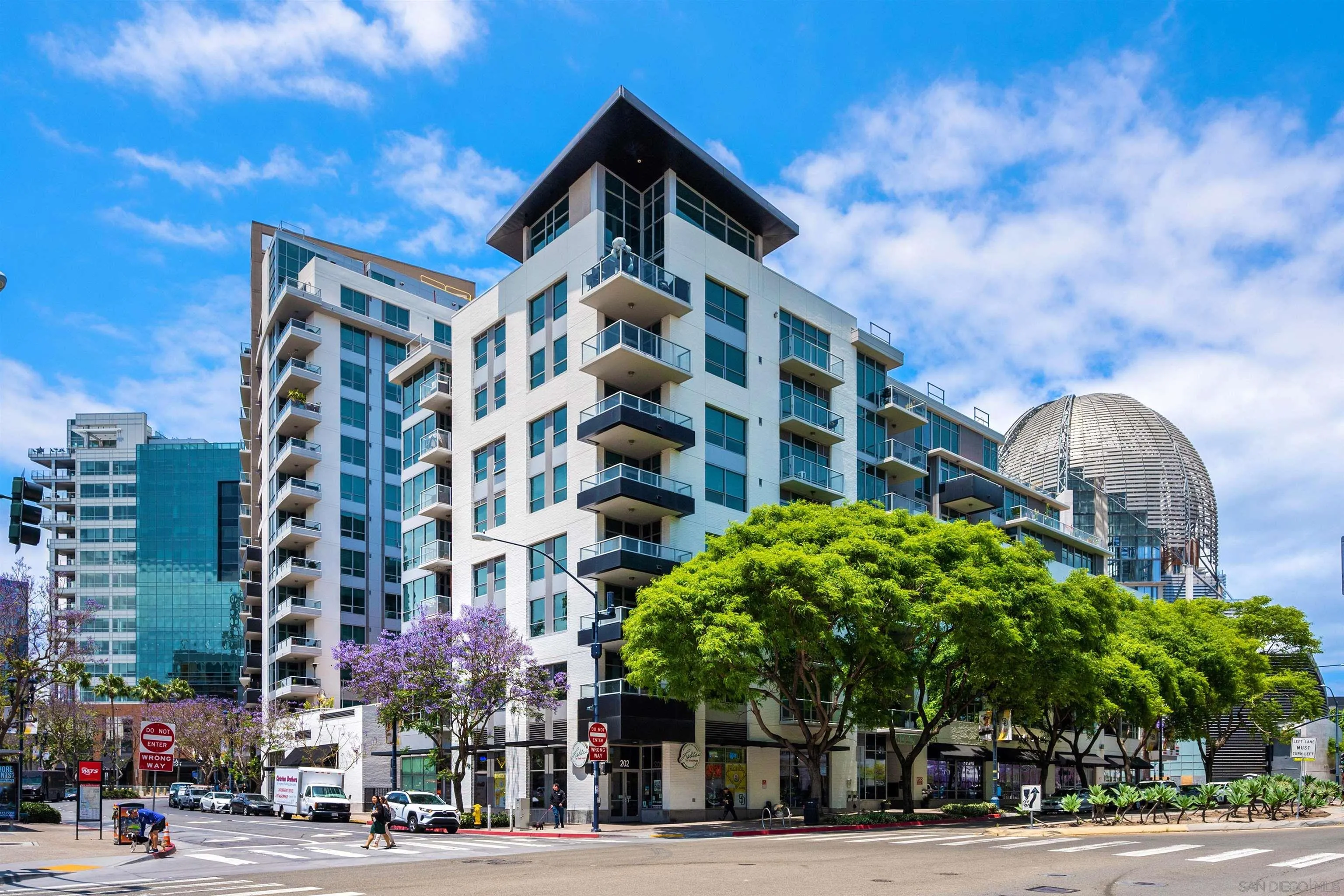 https://cdn.realtyfeed.com/cdn/127/260019117/12903b66ba45d2bb3c253a53f7301f99.webp