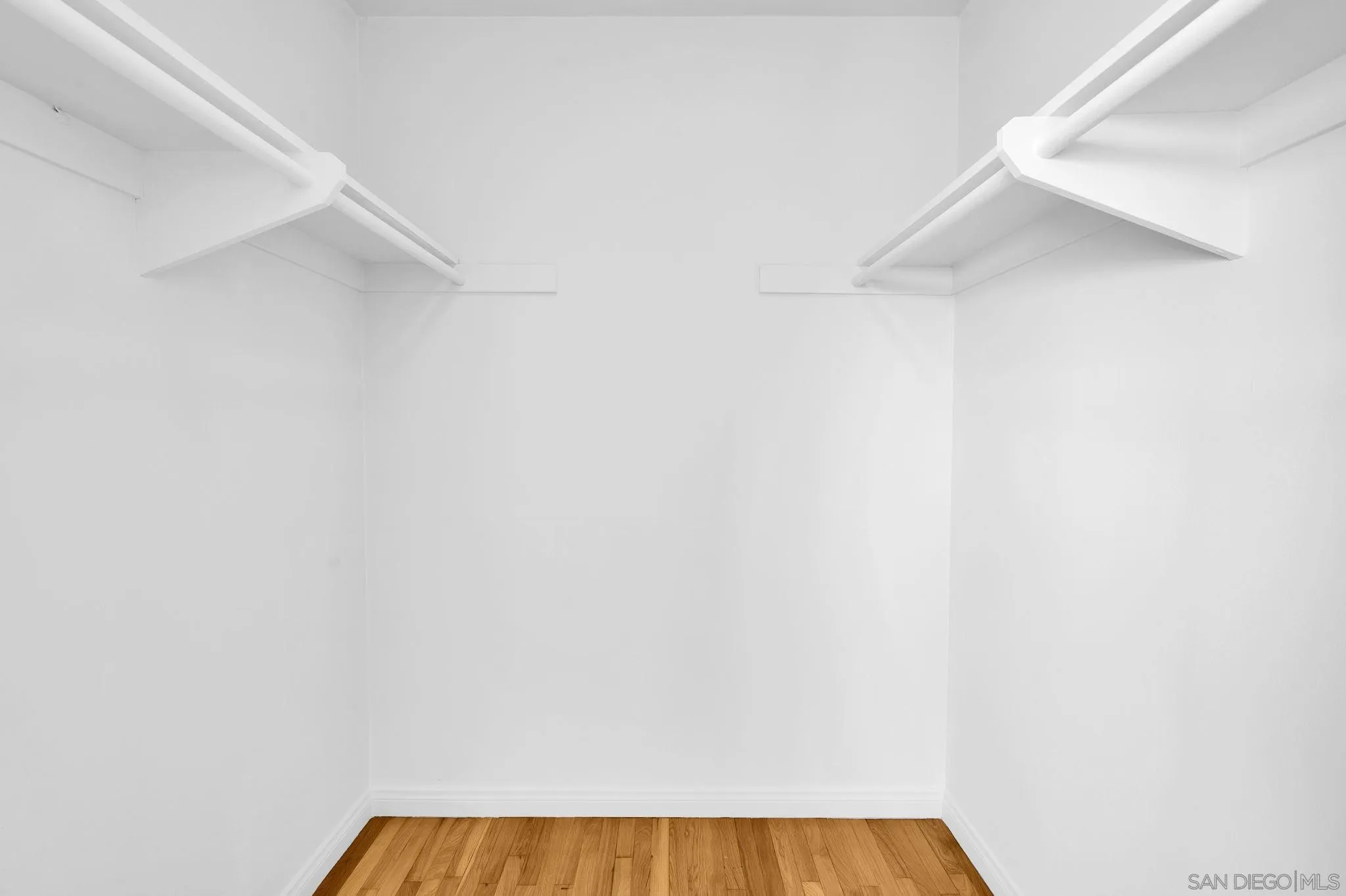 https://cdn.realtyfeed.com/cdn/127/260019121/5163a7b89084d59764cc522a148e35e0.webp