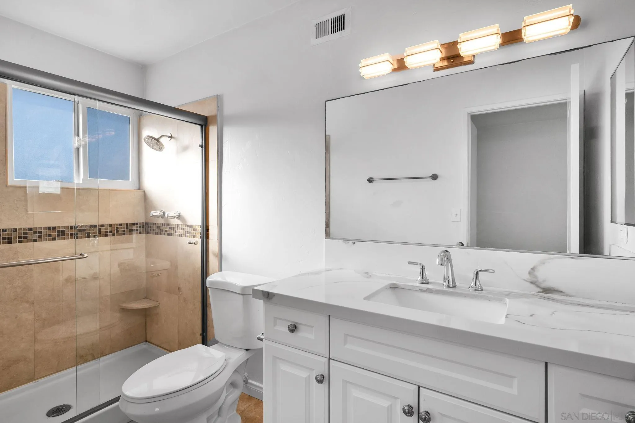 https://cdn.realtyfeed.com/cdn/127/260019121/77178c807ed4d3f706cd9fc1d9b461dd.webp