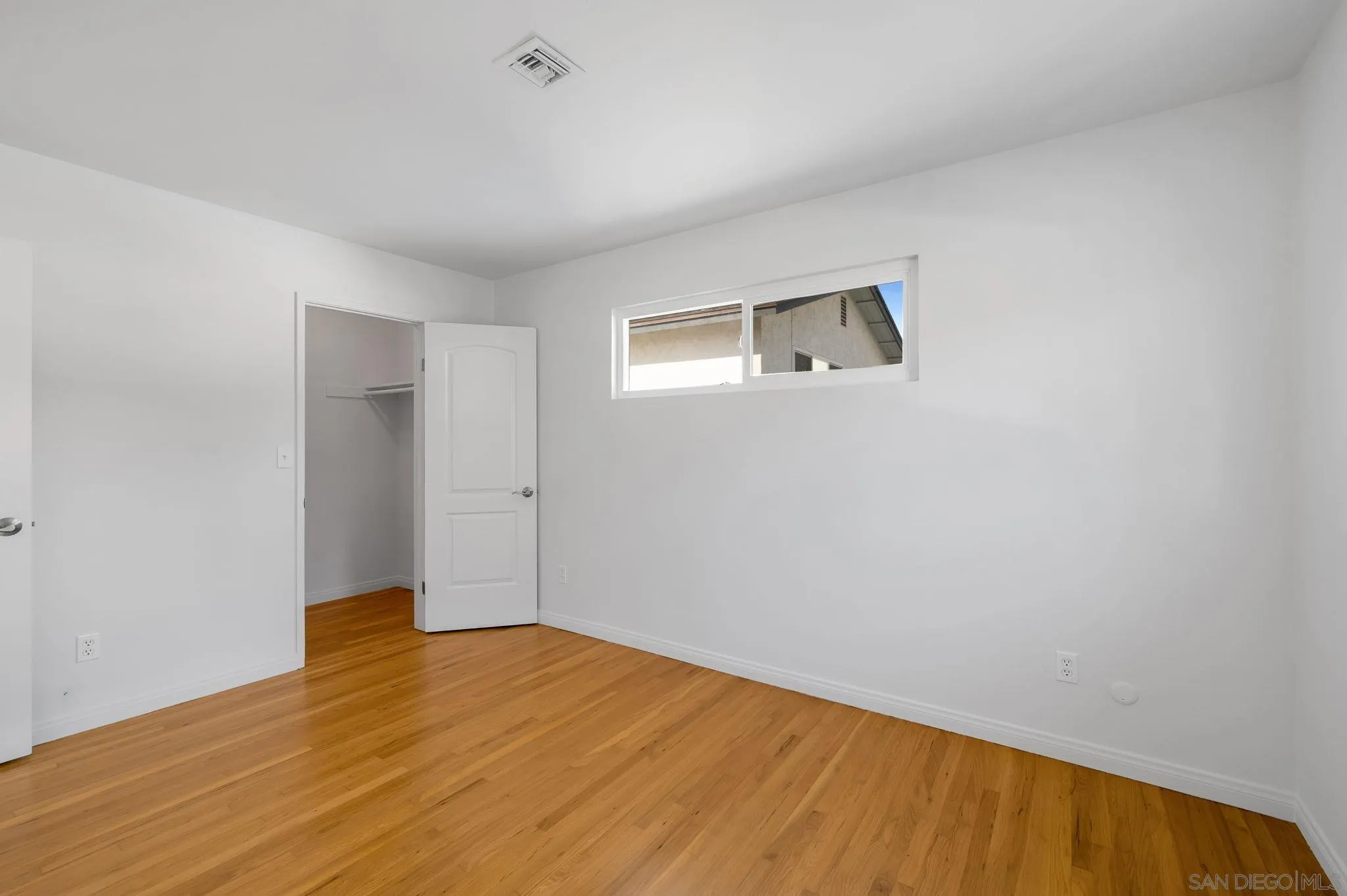 https://cdn.realtyfeed.com/cdn/127/260019121/8af7245af41a9aa83ad204be903d2ab2.webp