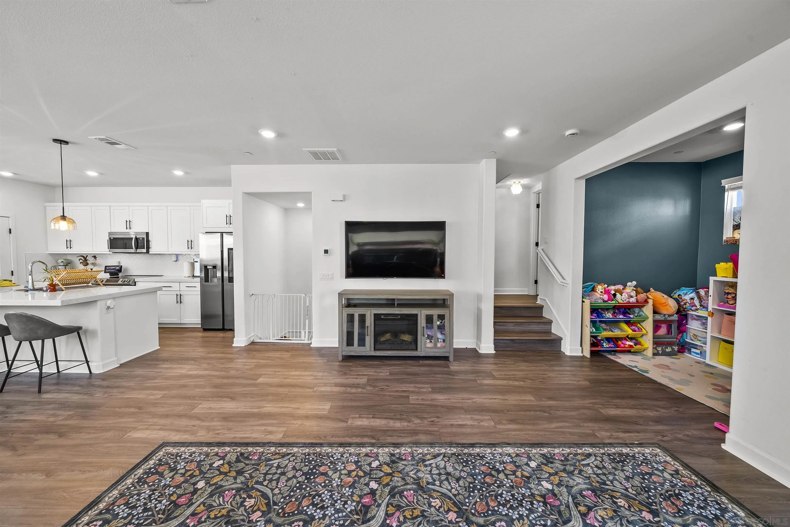Photo #11: 260019124 Listing: Photo #11