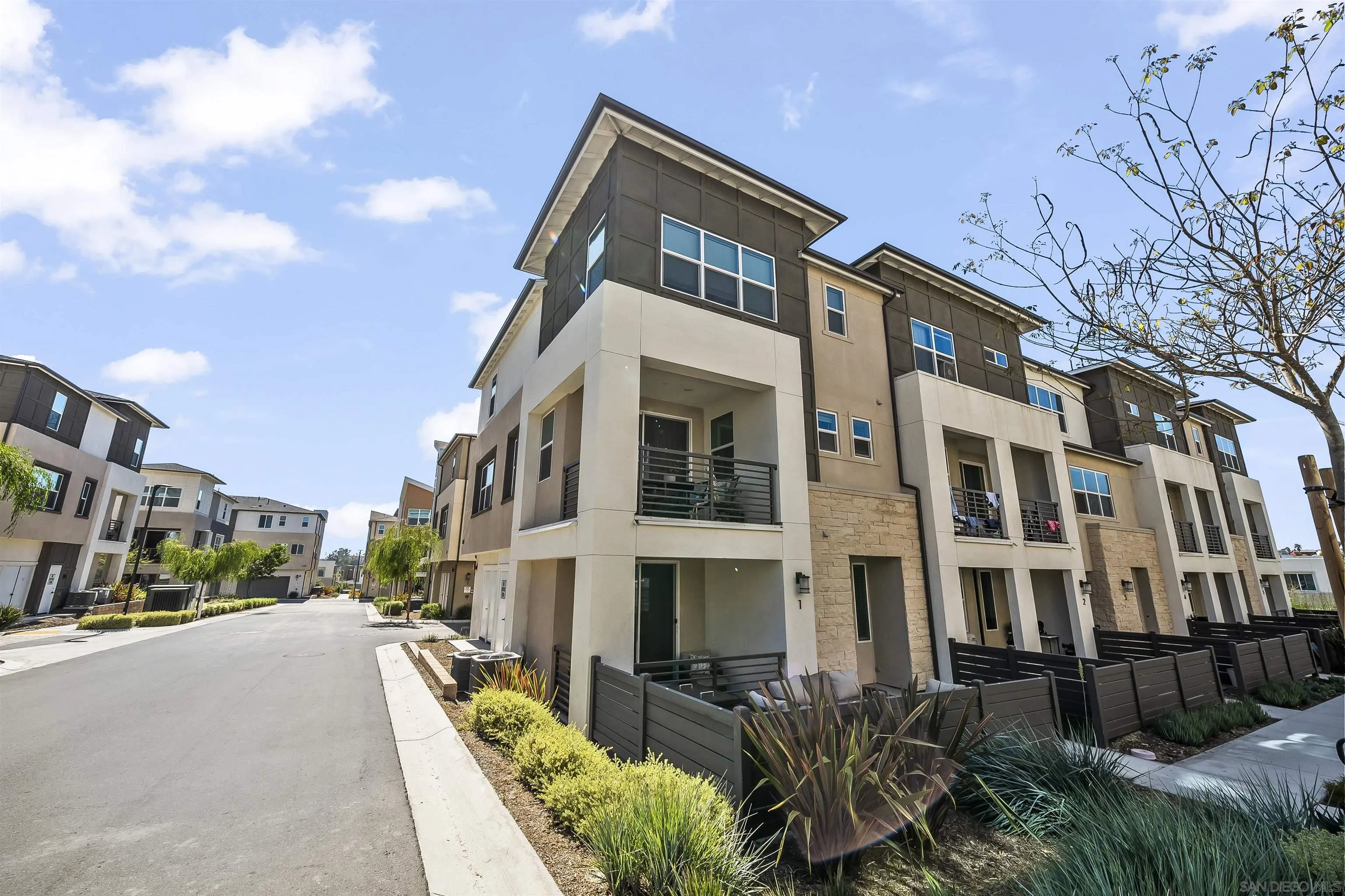 Photo #37: 260019124 Listing: Photo #37