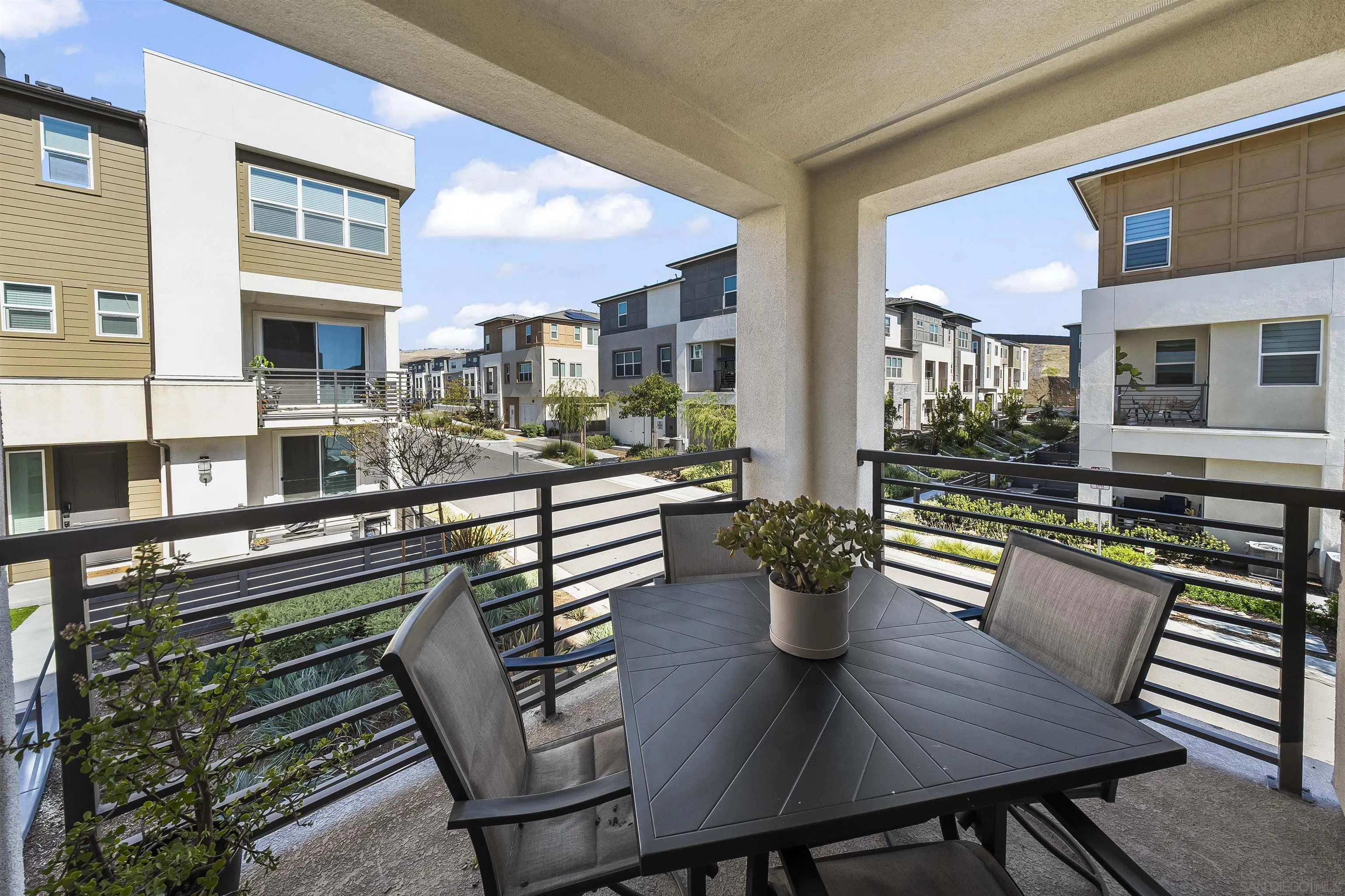 Photo #32: 260019124 Listing: Photo #32