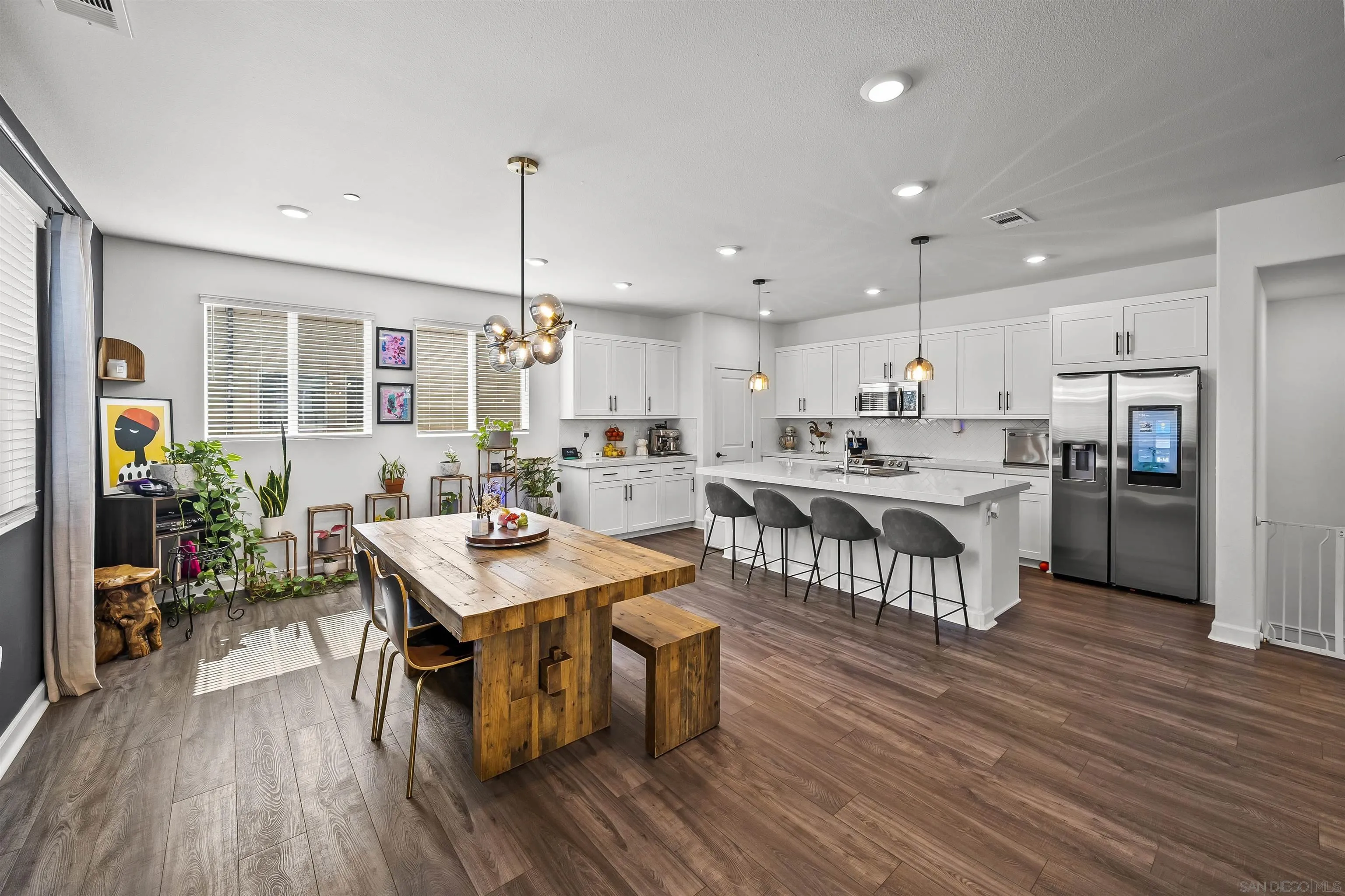 Photo #6: 260019124 Listing: Photo #6