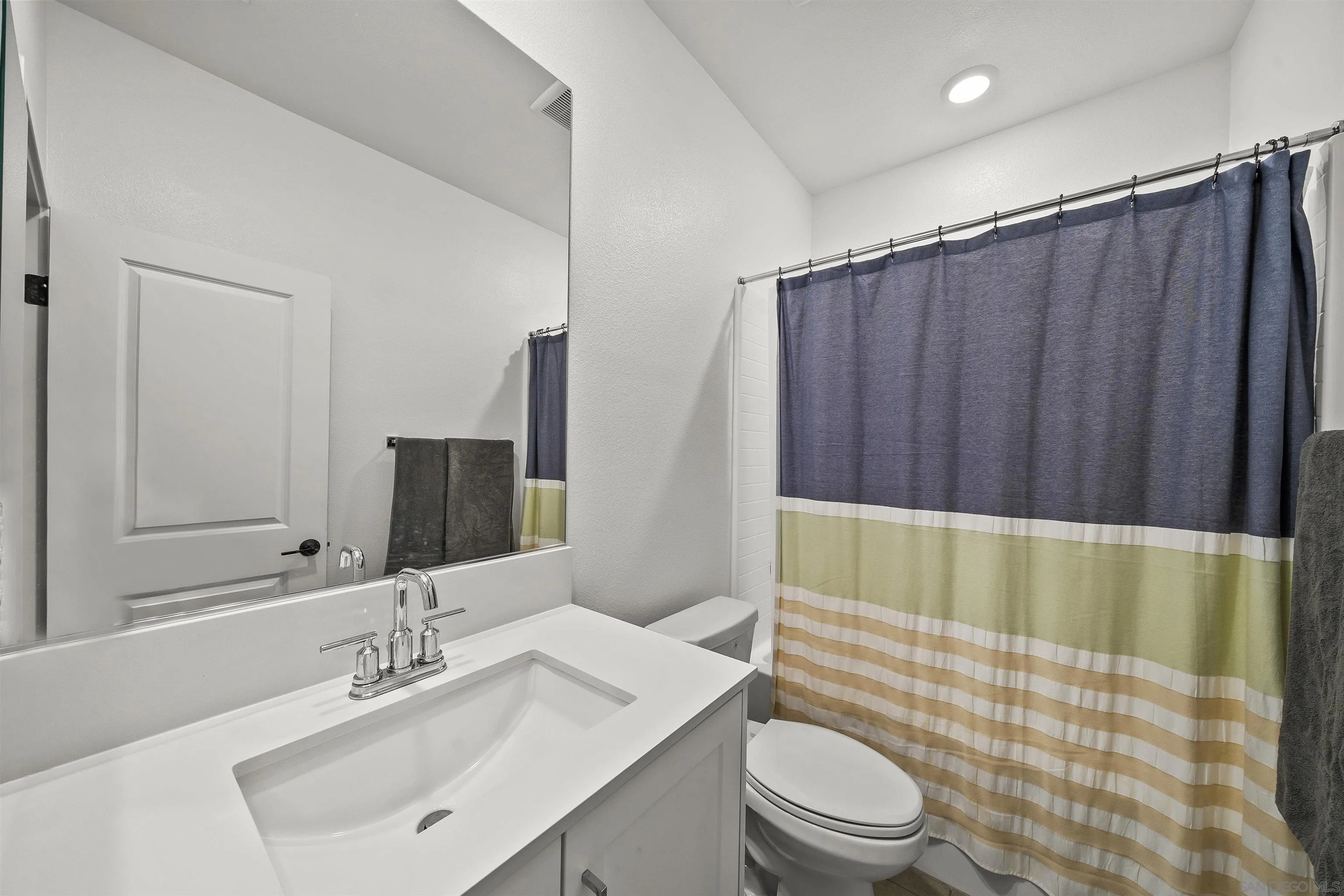 Photo #24: 260019124 Listing: Photo #24