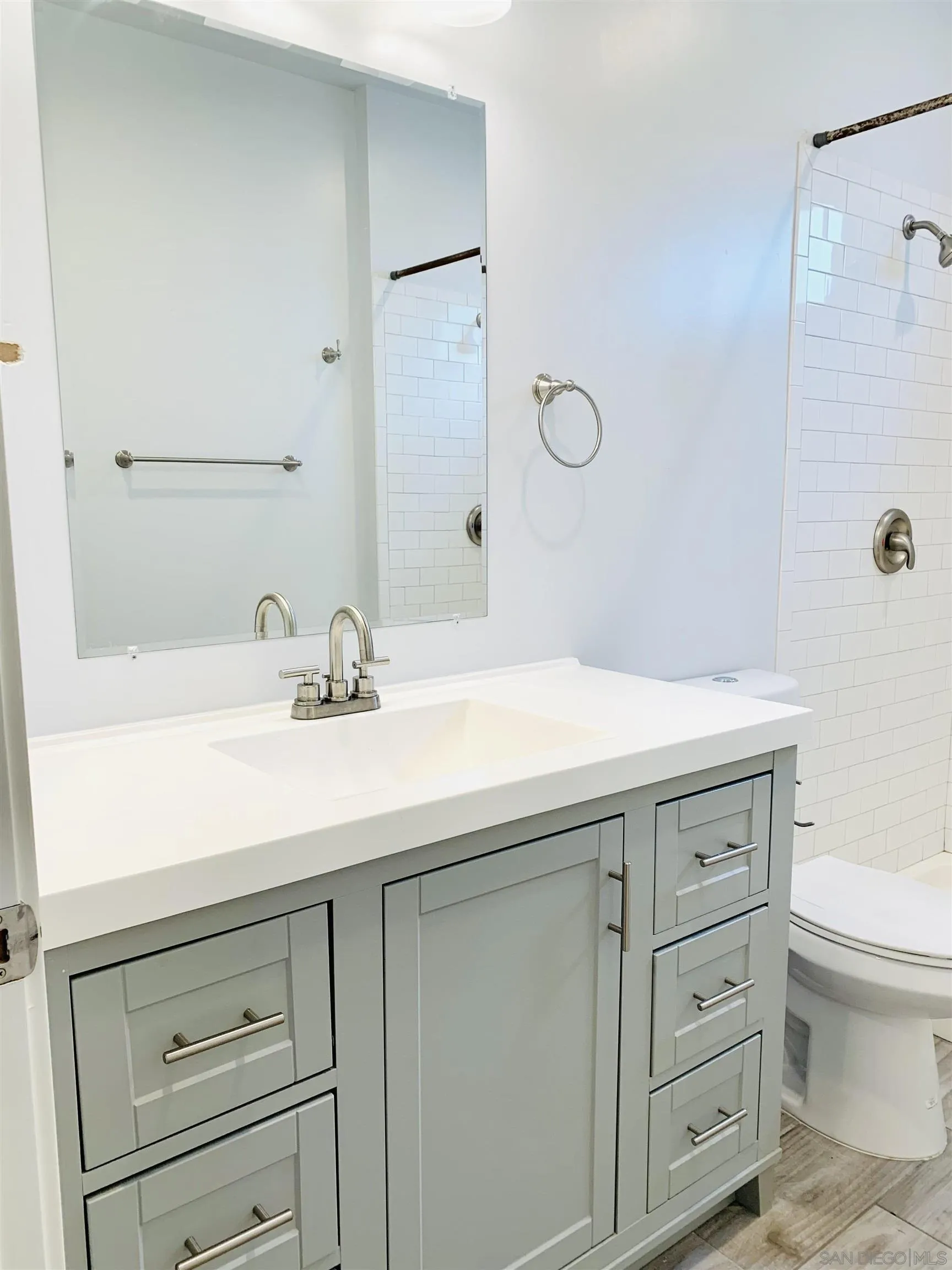 Photo #8: 260019126 Listing: Photo #8