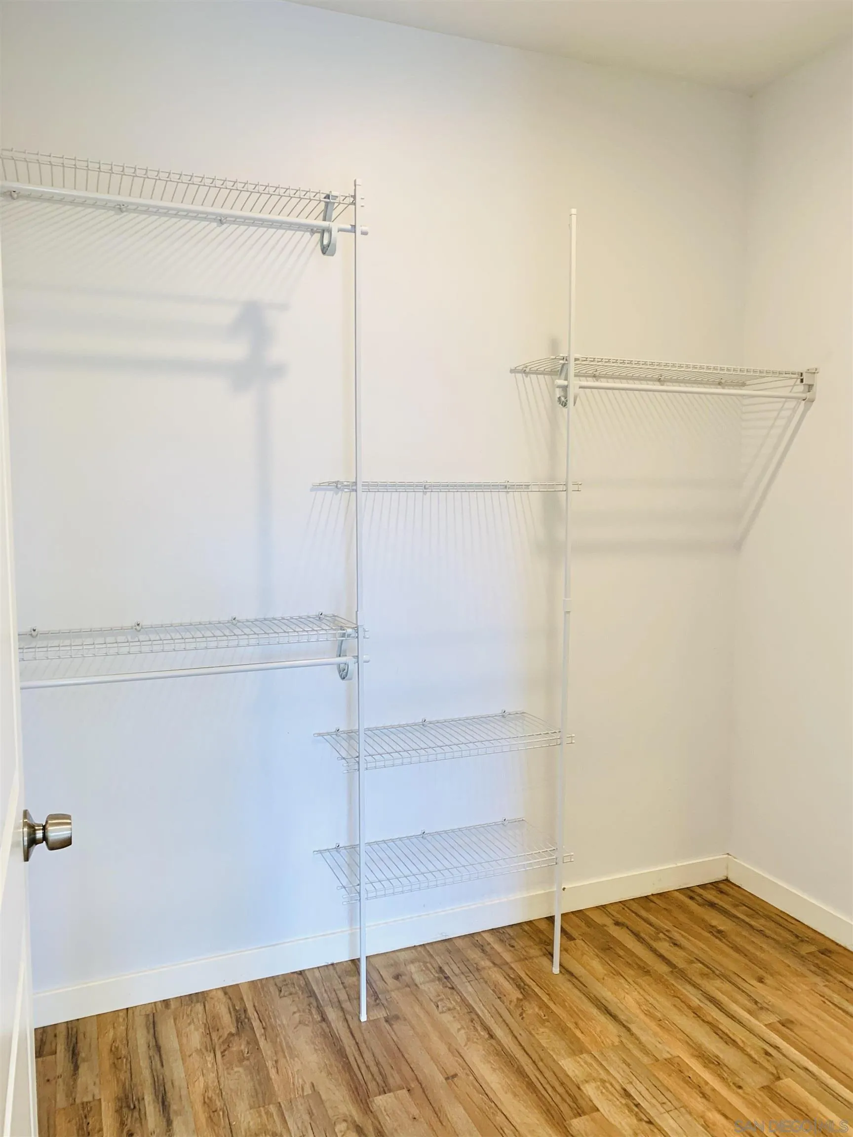 Photo #7: 260019126 Listing: Photo #7