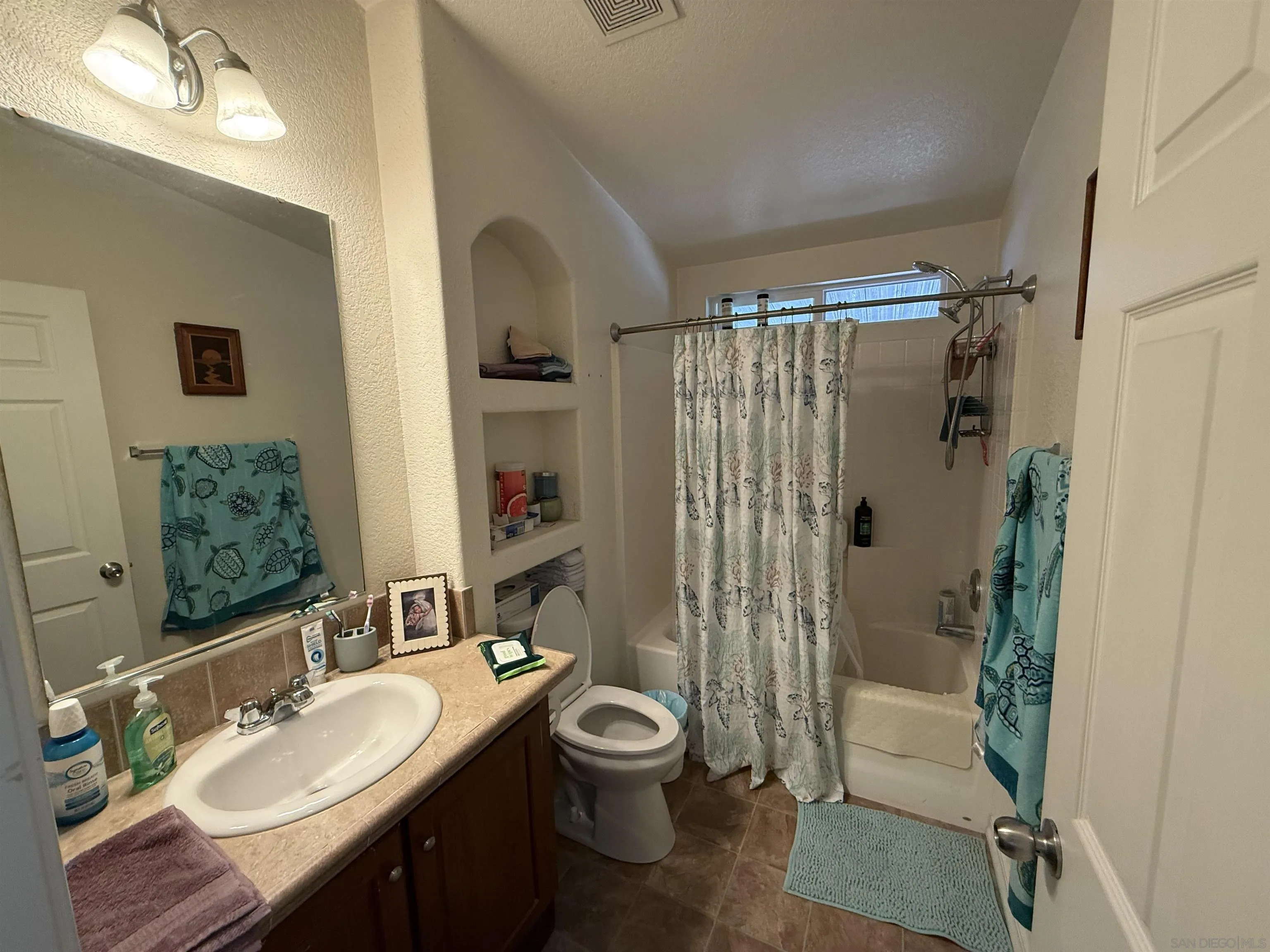 https://cdn.realtyfeed.com/cdn/127/260019127/ea90834fc560953972427f06bde76c68.webp
