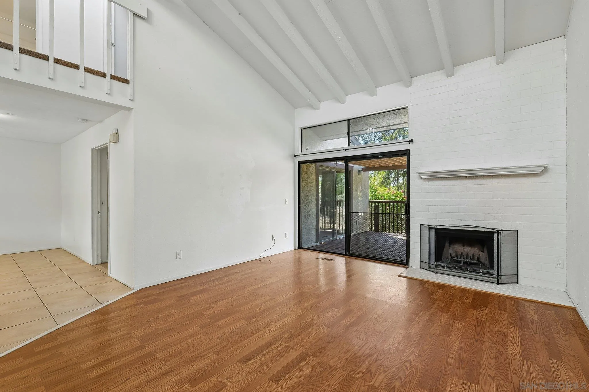Photo #8: 260019128 Listing: Photo #8