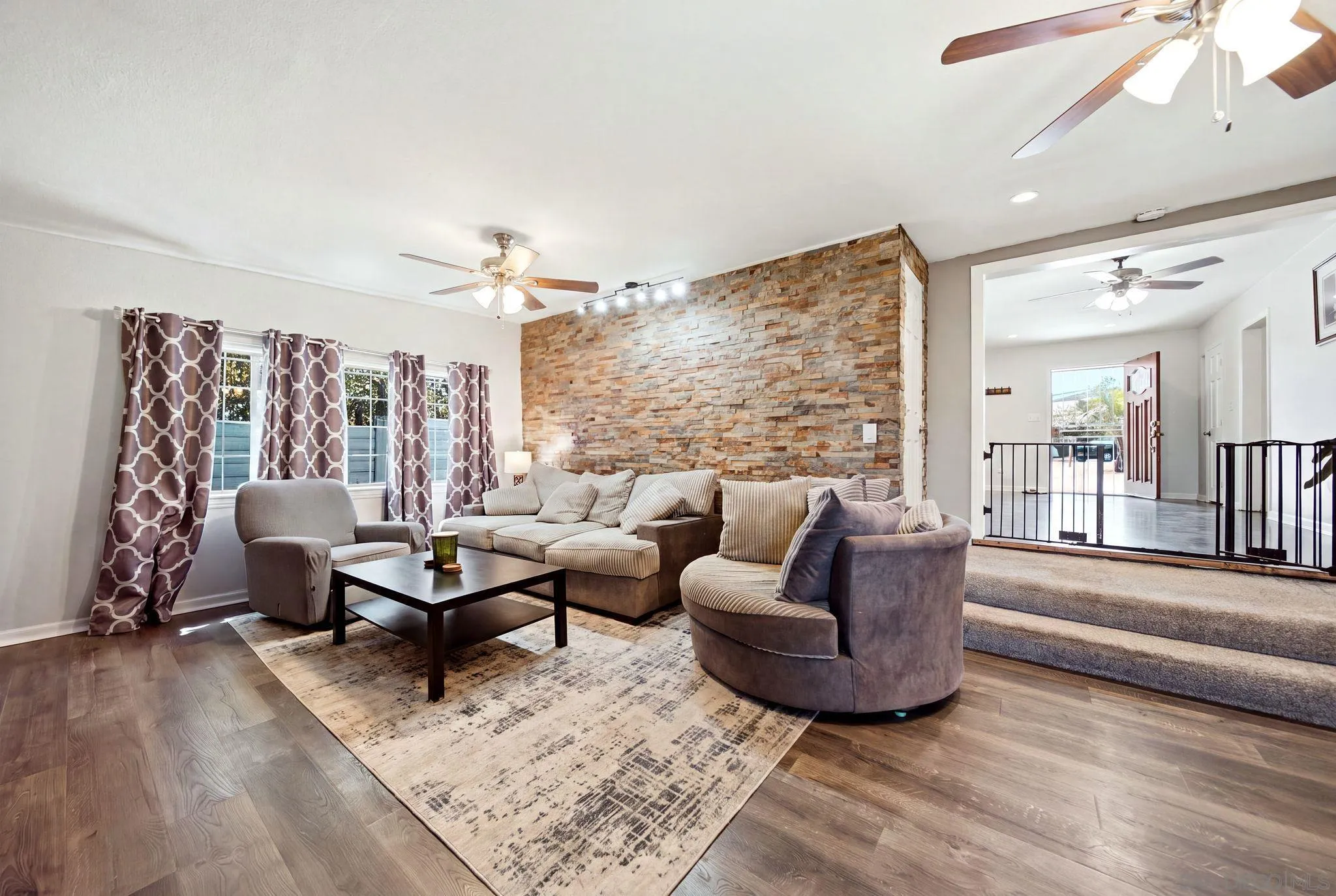 8852 Railroad Ave, Santee, CA 92071
