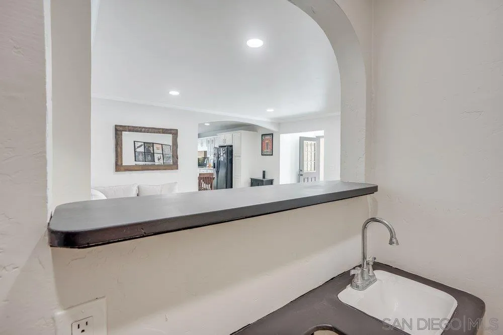 Photo #16: 260019130 Listing: Photo #16