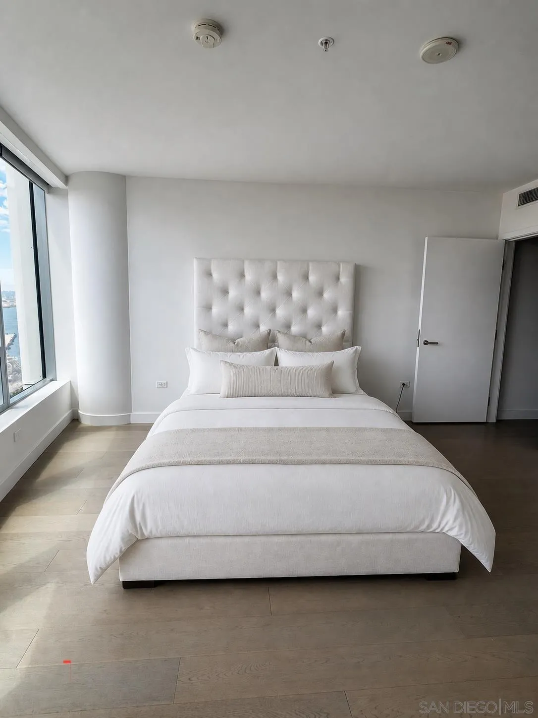 888 E Street #1604, San Diego, CA 92101, photo 10