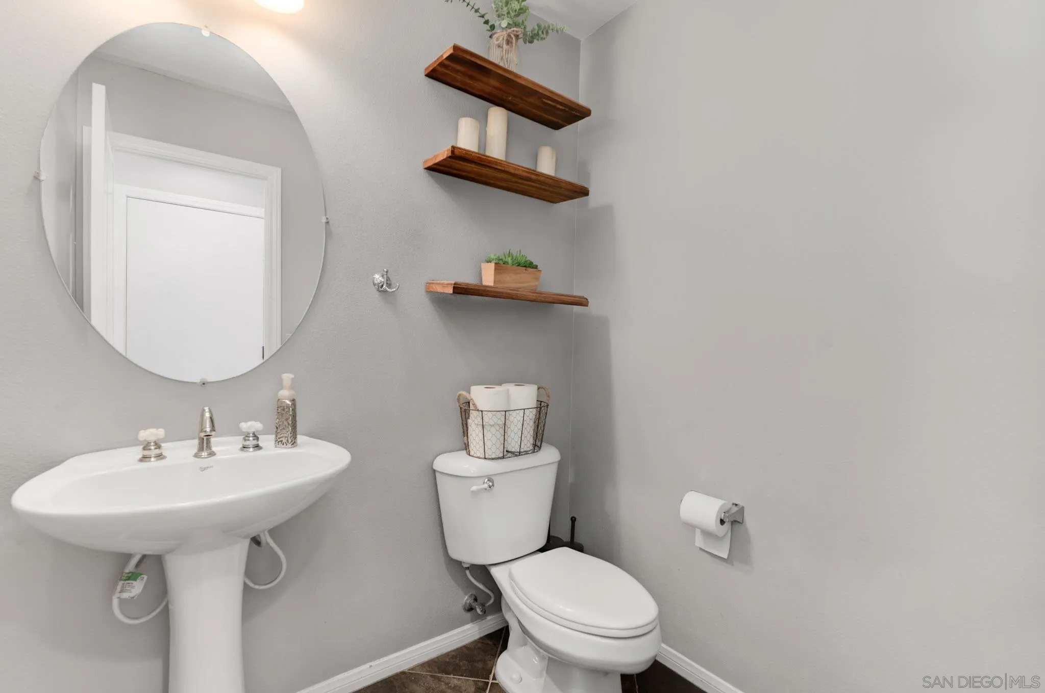 https://cdn.realtyfeed.com/cdn/127/260019132/41b7fad8a092fc6618180726c8caa107.webp