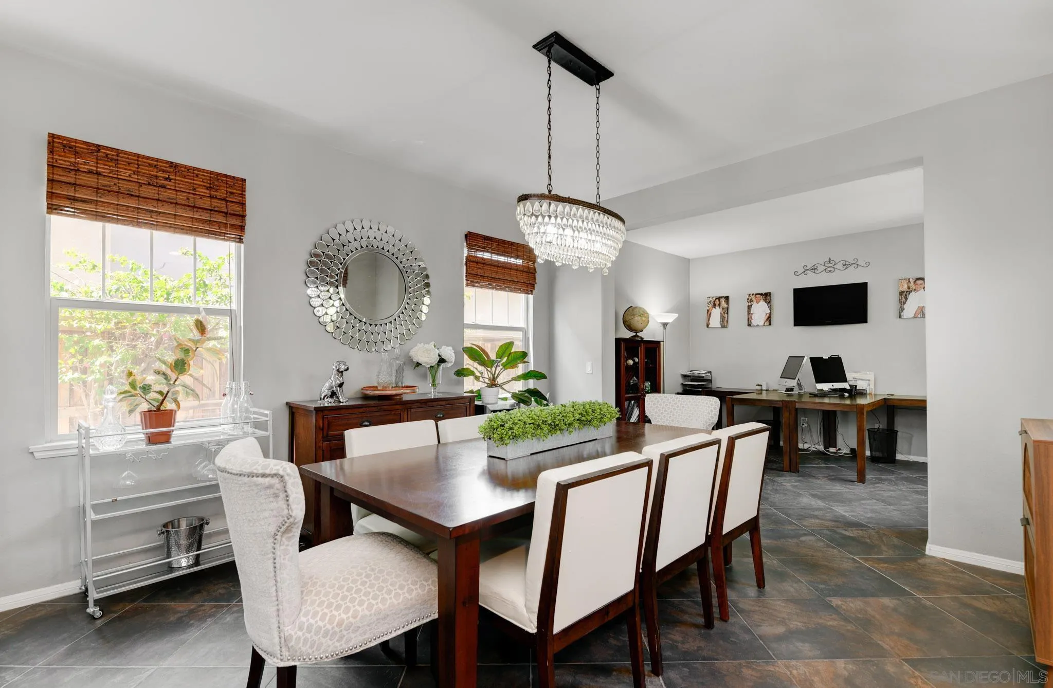 https://cdn.realtyfeed.com/cdn/127/260019132/9fcc58f8581013ac7e0a91d1ced61d15.webp