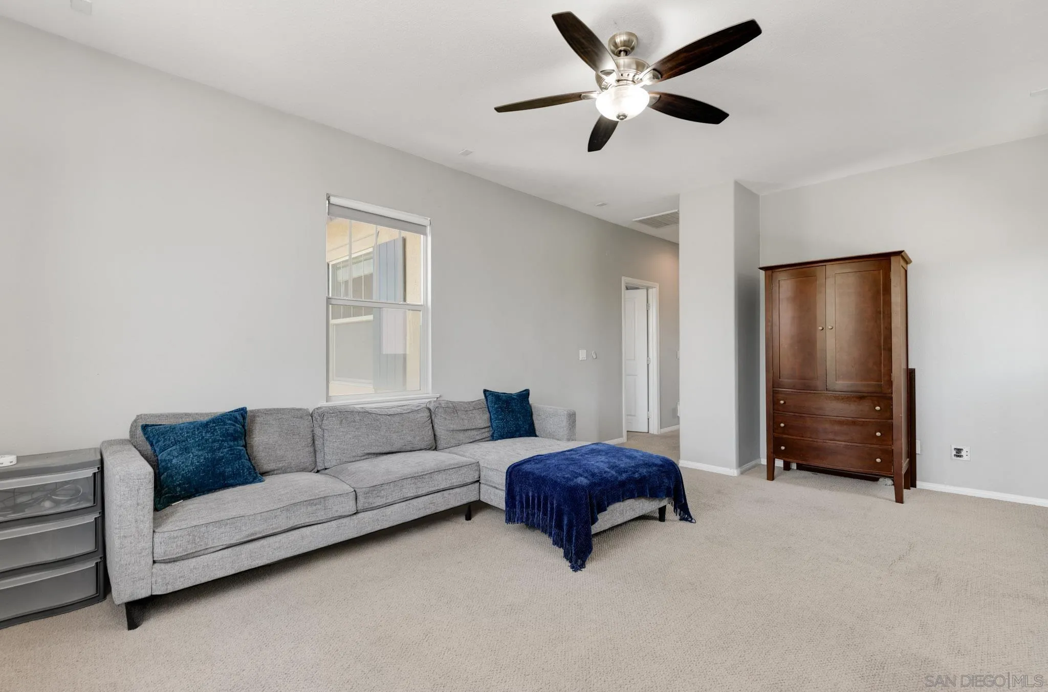 https://cdn.realtyfeed.com/cdn/127/260019132/b842ce5a8d9406c4606d5110b6ba65dd.webp