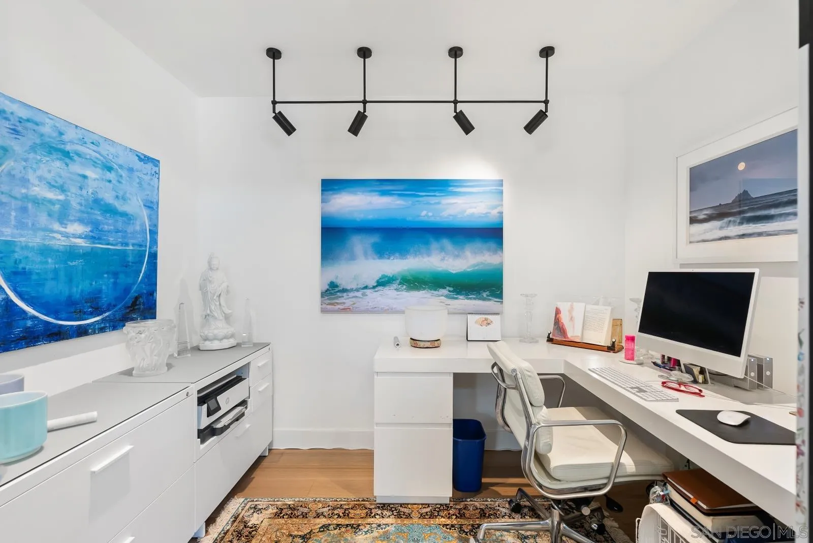 https://cdn.realtyfeed.com/cdn/127/260019135/92bdf63cc55466849a58f8122ae7bdf2.webp