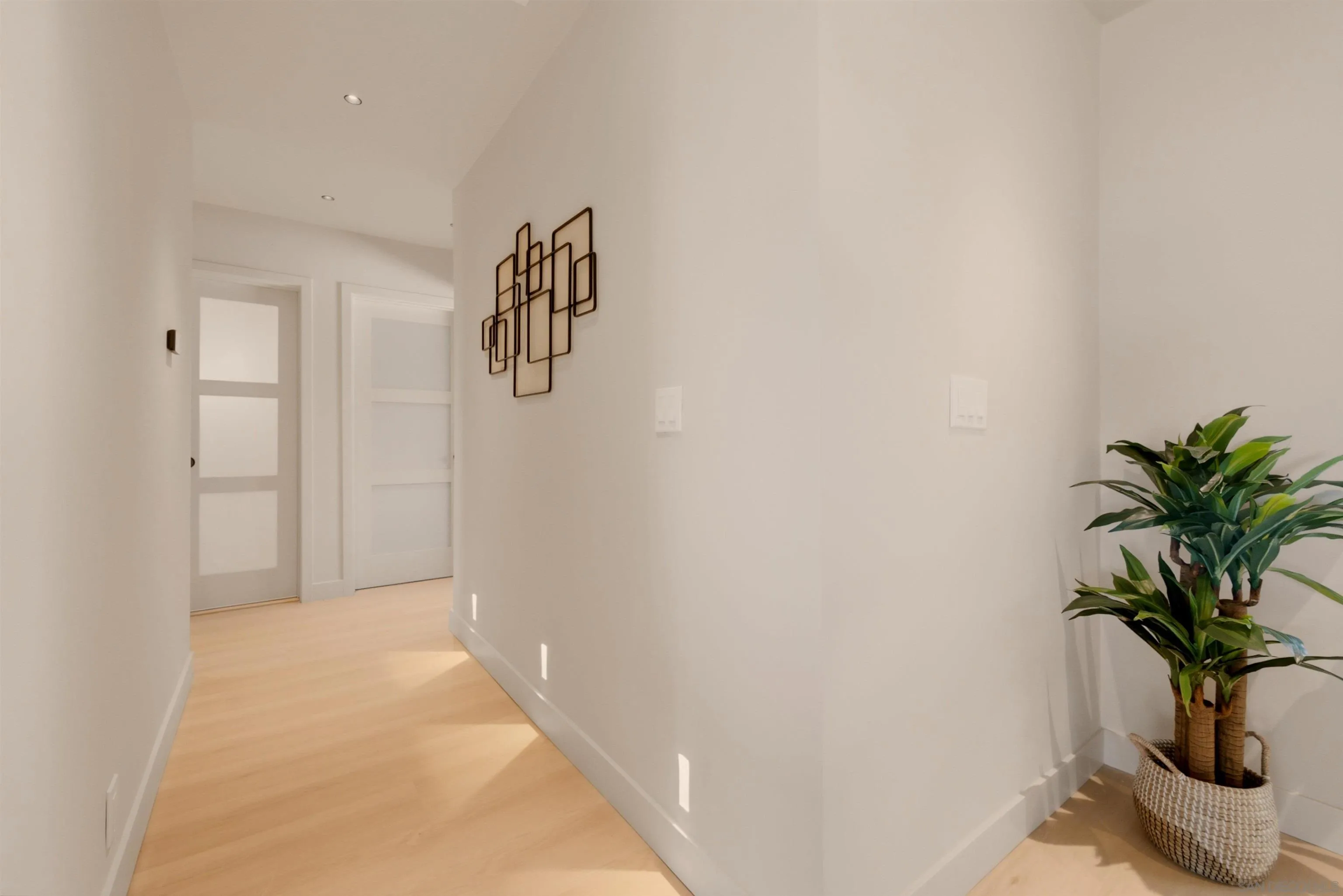 https://cdn.realtyfeed.com/cdn/127/260019139/071964fb0b786eb4305689d8e53ab47e.webp