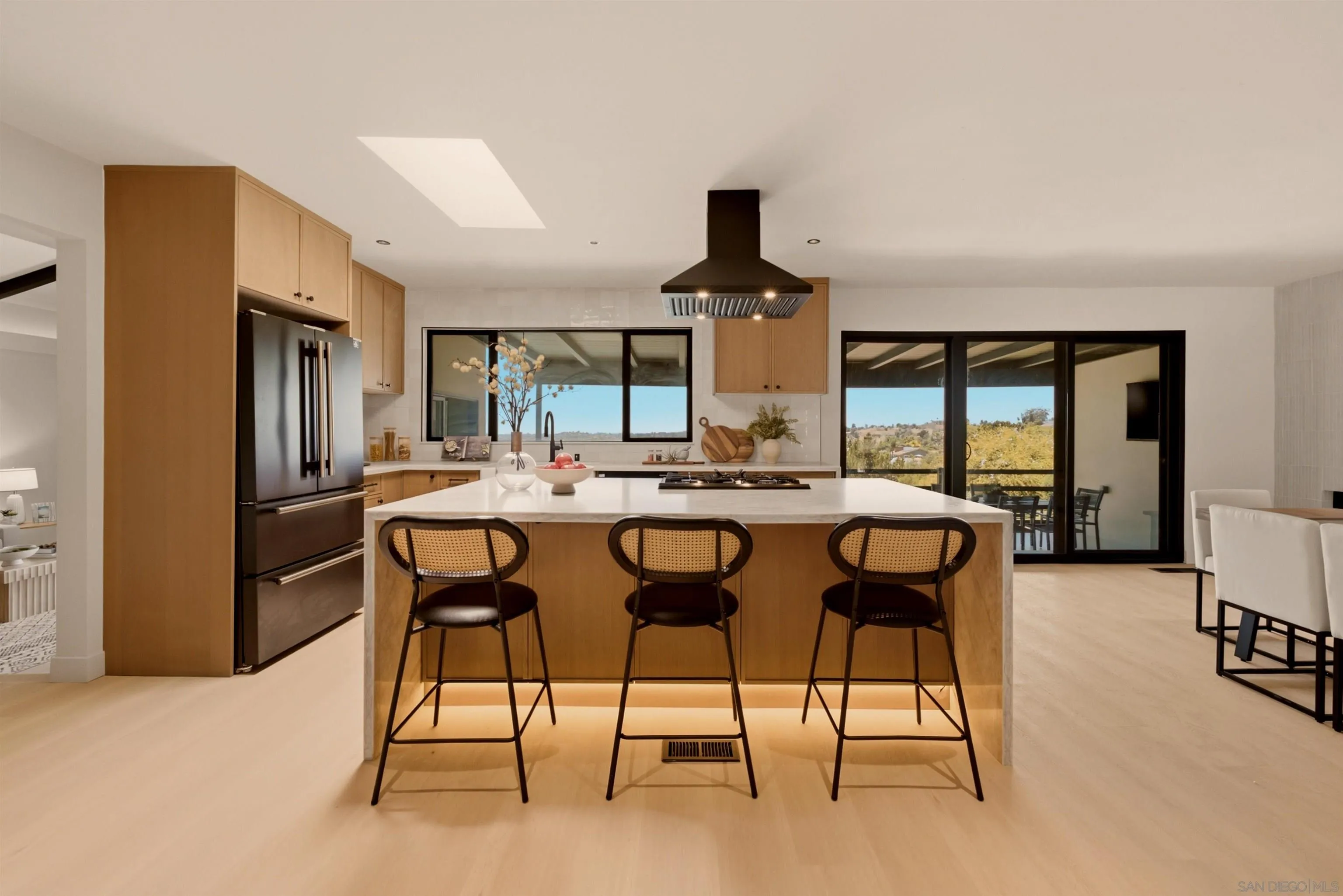 https://cdn.realtyfeed.com/cdn/127/260019139/4a3121275643be77828f4f6c40e1b780.webp