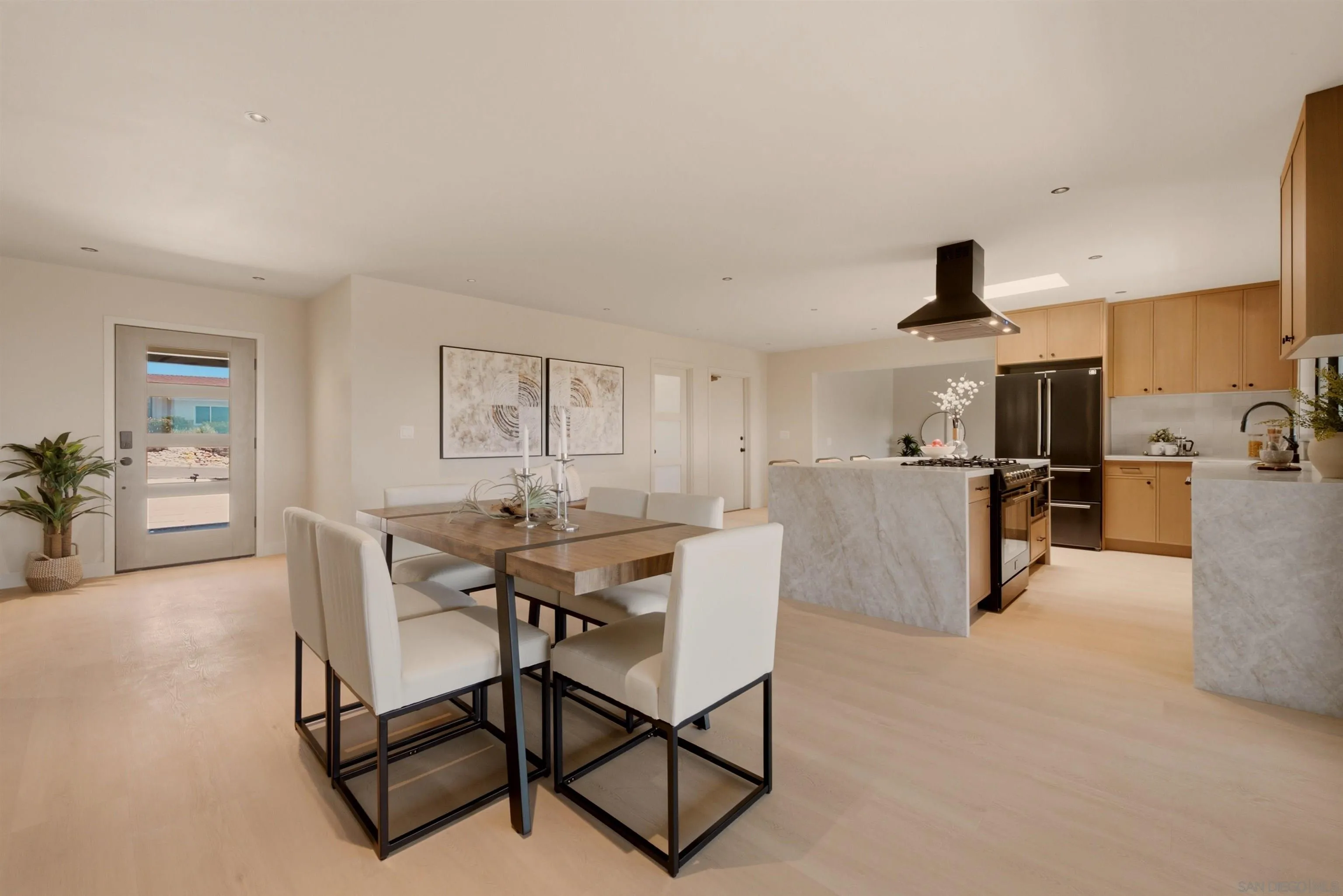 https://cdn.realtyfeed.com/cdn/127/260019139/4c52493627c7b13f12b9b536e466b568.webp