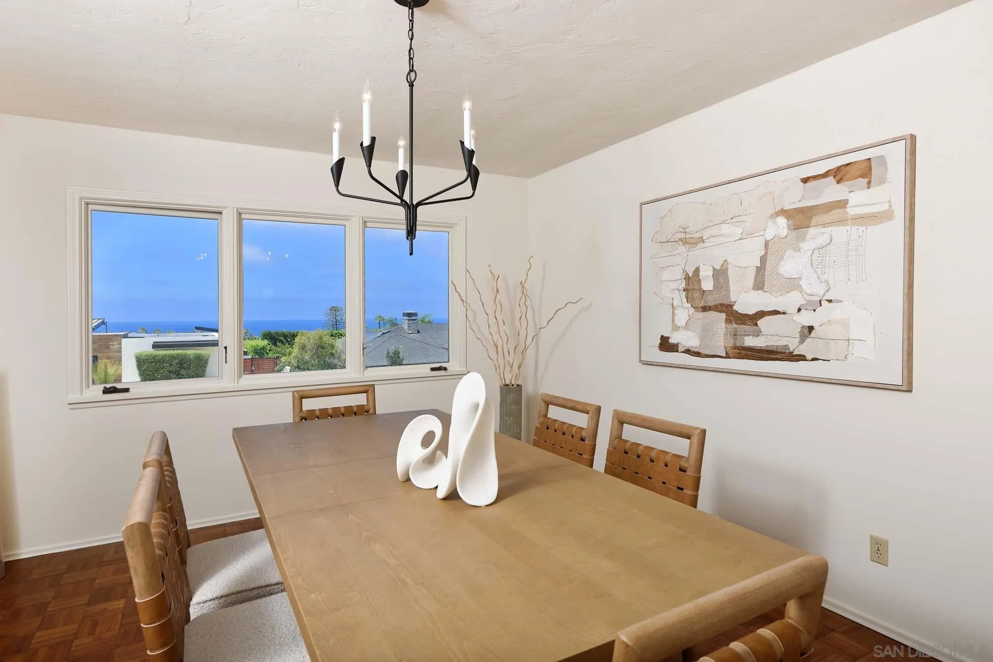 https://cdn.realtyfeed.com/cdn/127/260019142/bbad64f25bdd2b65ac36801de8da6202.webp