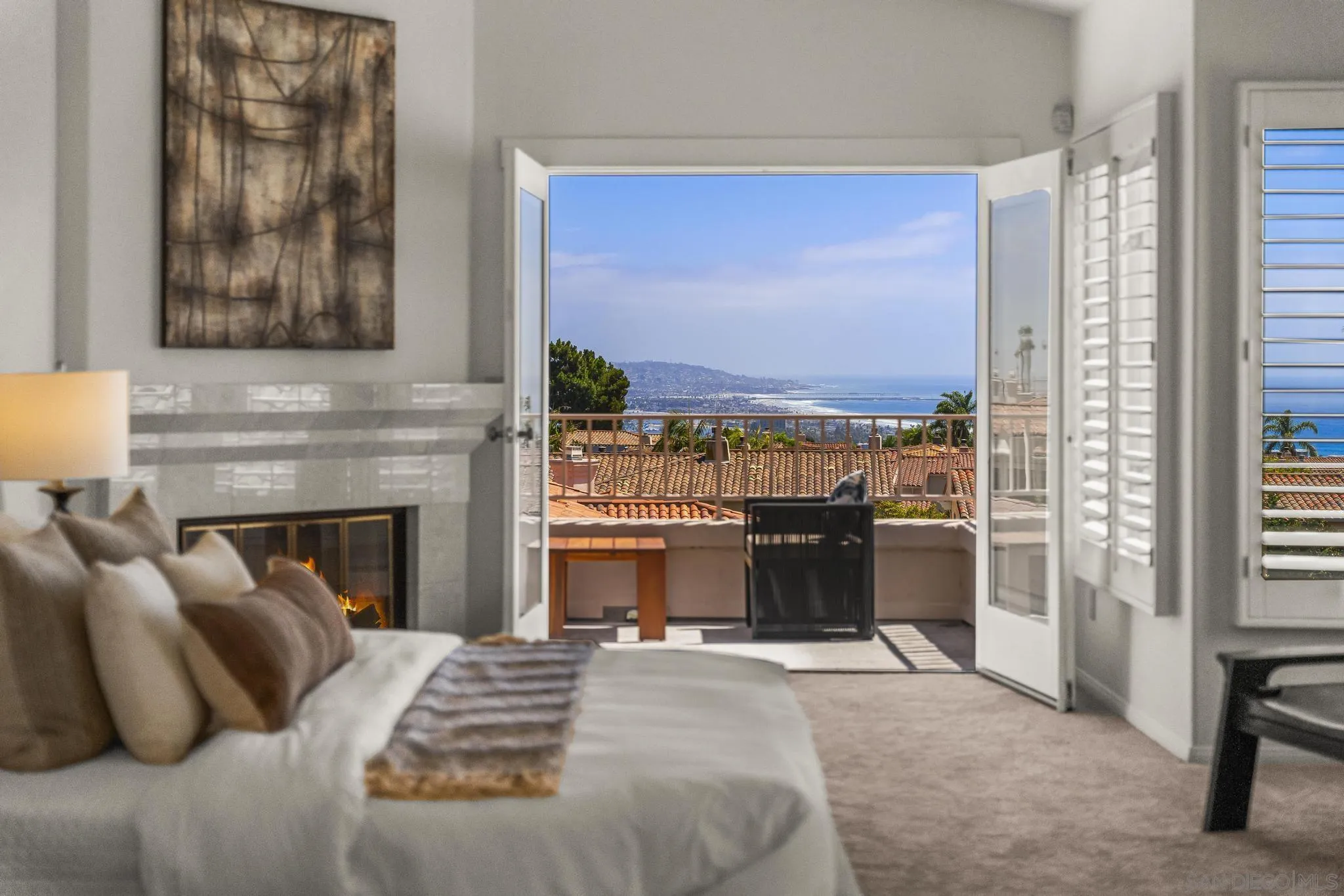 https://cdn.realtyfeed.com/cdn/127/260019143/de2eff62dc2fce0eea134dcf9cd487f9.webp