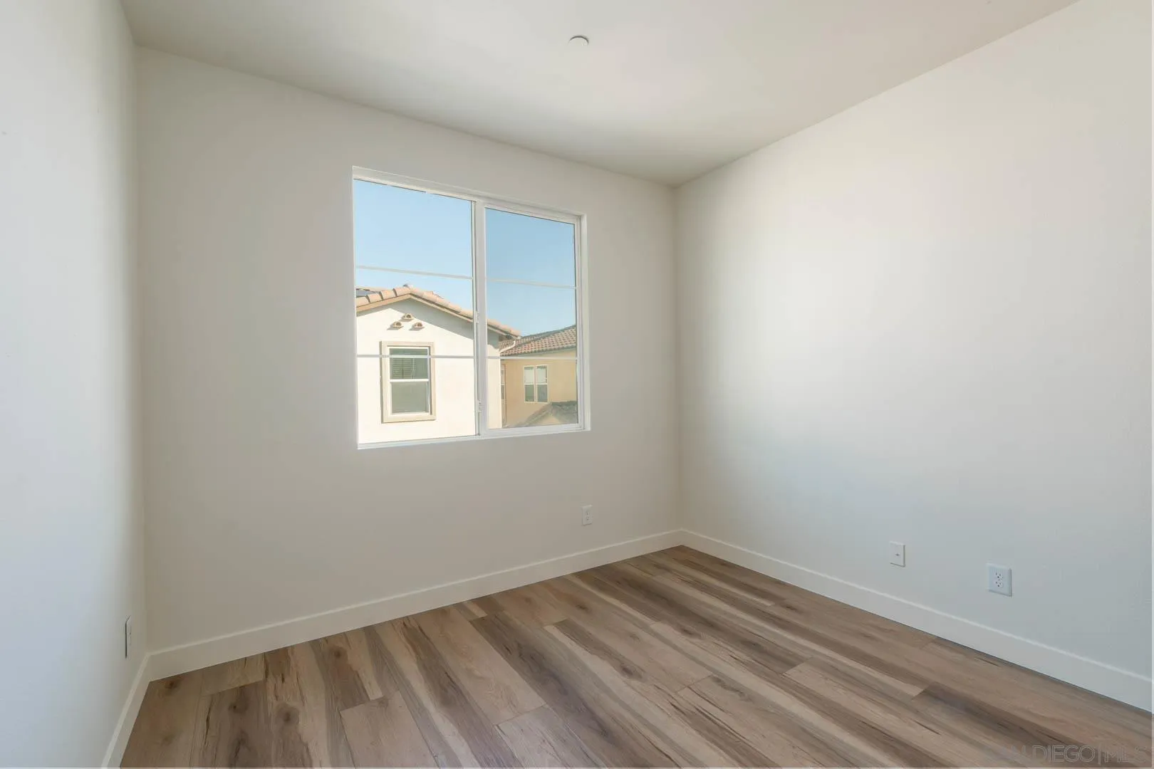 Photo #30: 260019144 Listing: Photo #30