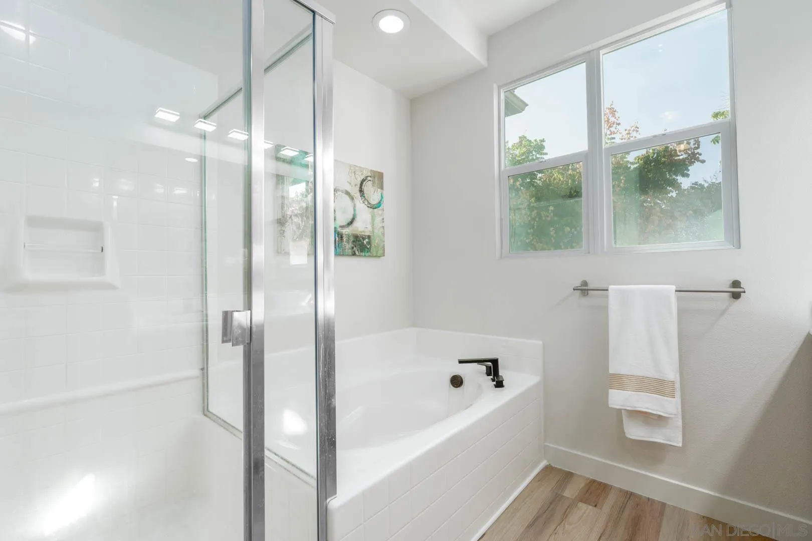 Photo #10: 260019144 Listing: Photo #10