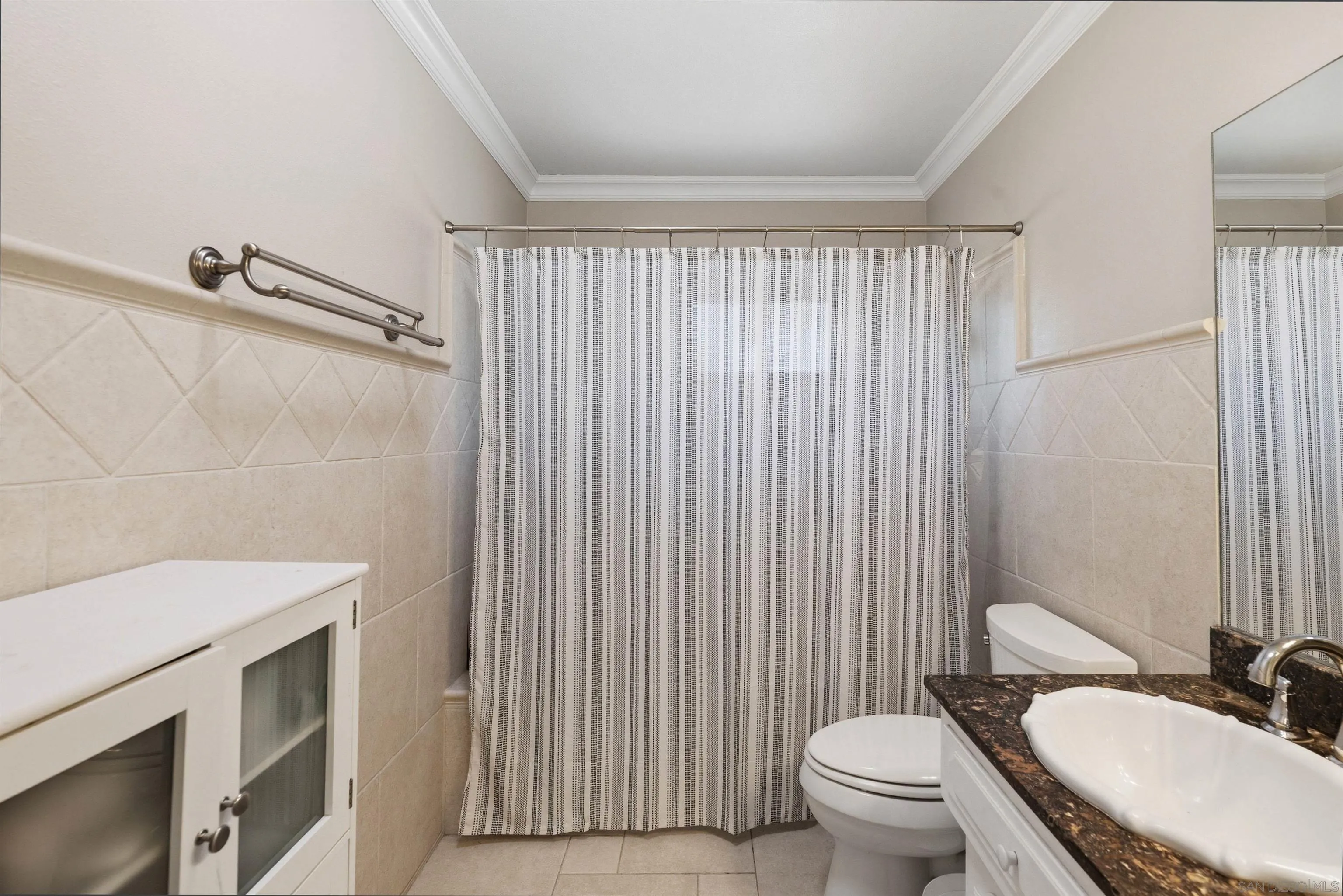 https://cdn.realtyfeed.com/cdn/127/260019148/33afae7fc7235ec19671a8bb7b3febe0.webp