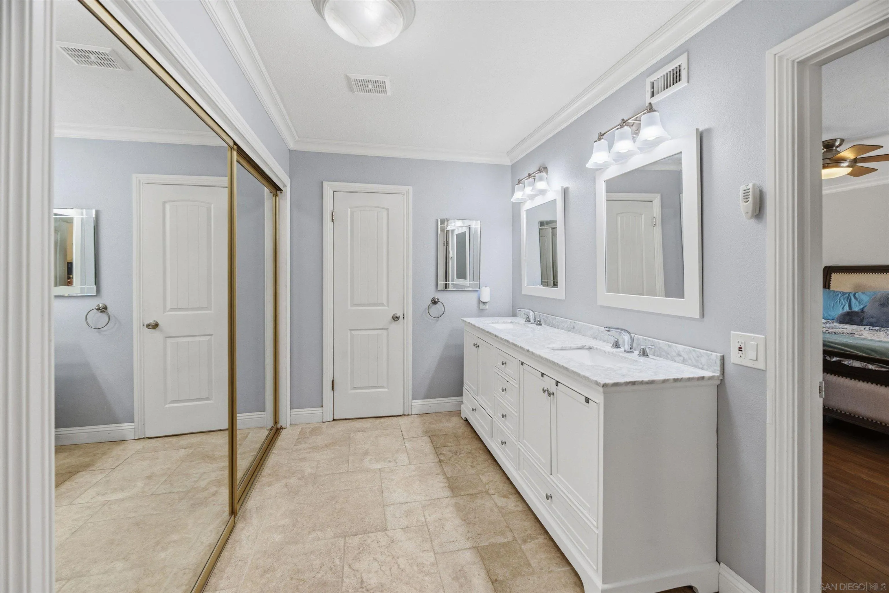 https://cdn.realtyfeed.com/cdn/127/260019148/4a244ca25e431377d991cb9c8018ec77.webp