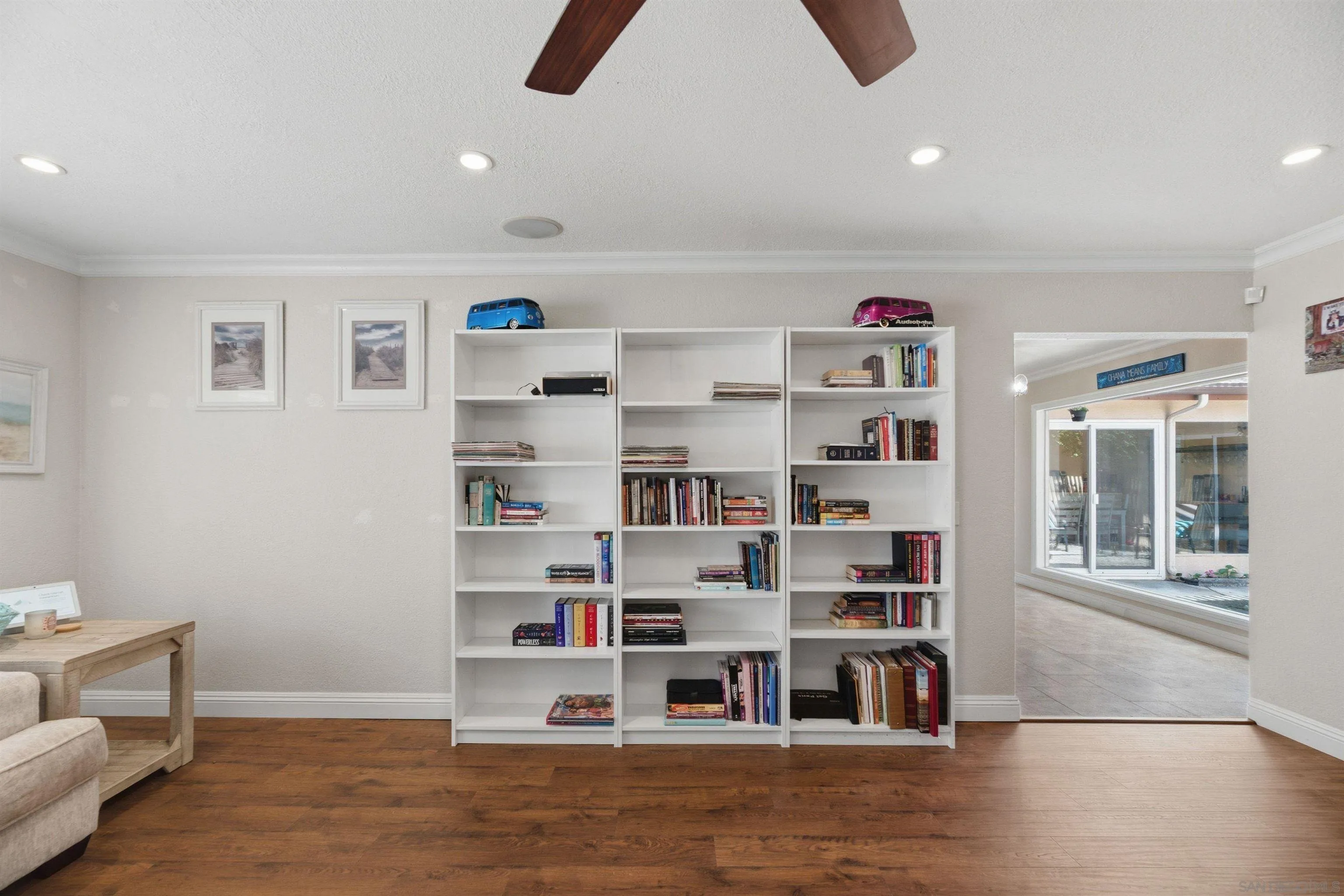https://cdn.realtyfeed.com/cdn/127/260019148/8ee10a7f022ce343e808cc8bd1ab3e92.webp