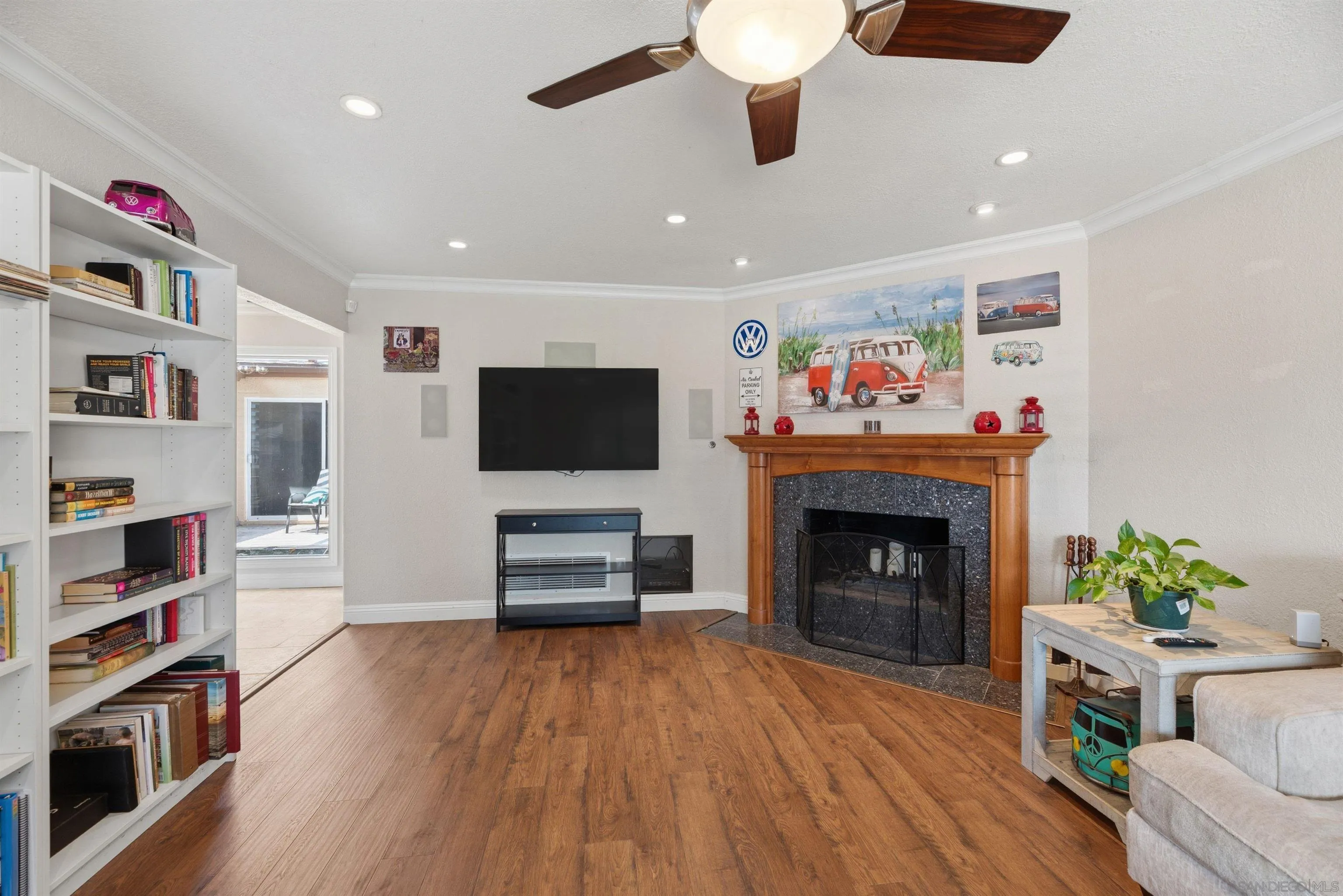 https://cdn.realtyfeed.com/cdn/127/260019148/d6f13e2b854e831d21462e80532d05db.webp