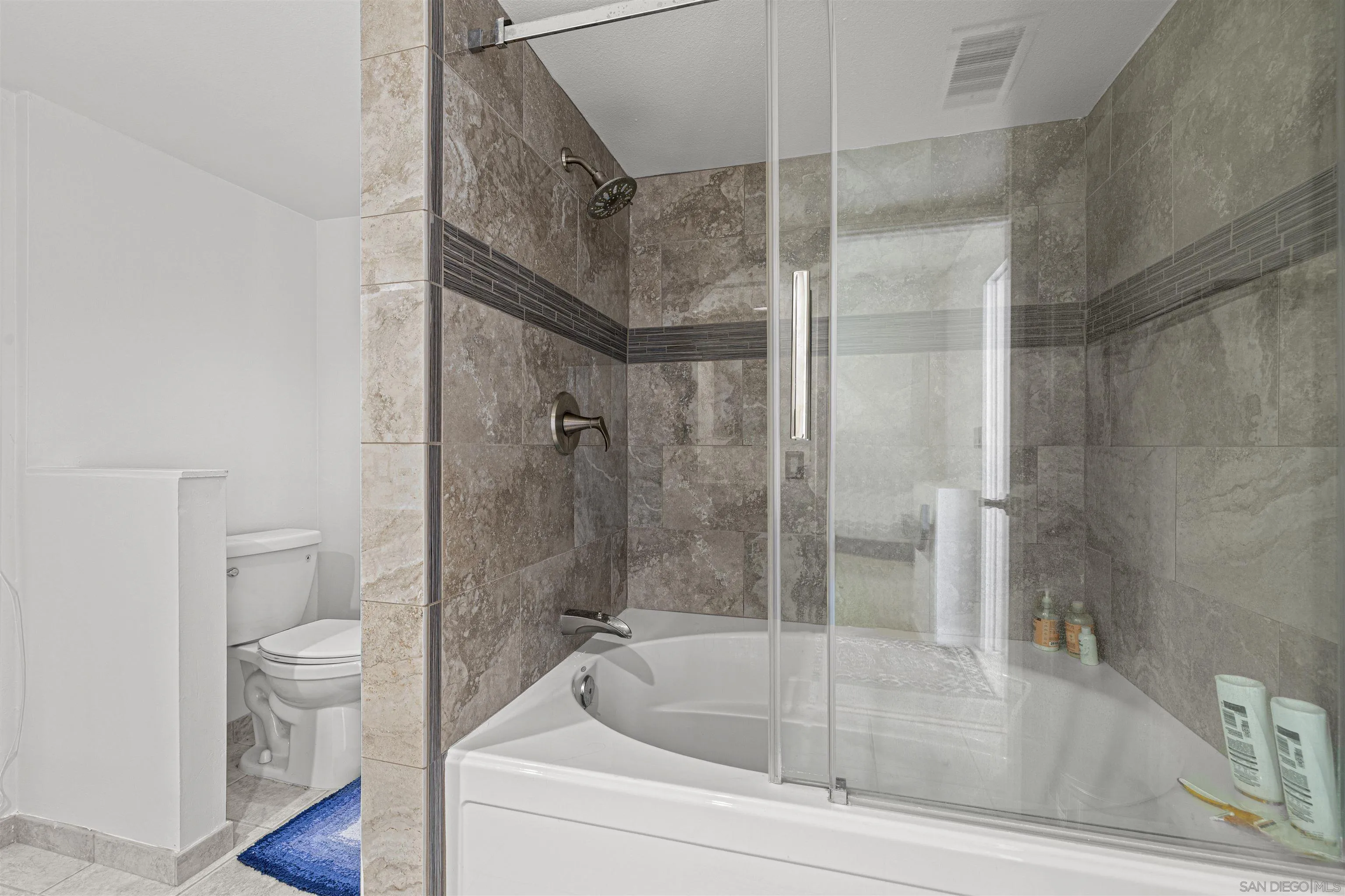 Photo #10: 260019149 Listing: Photo #10