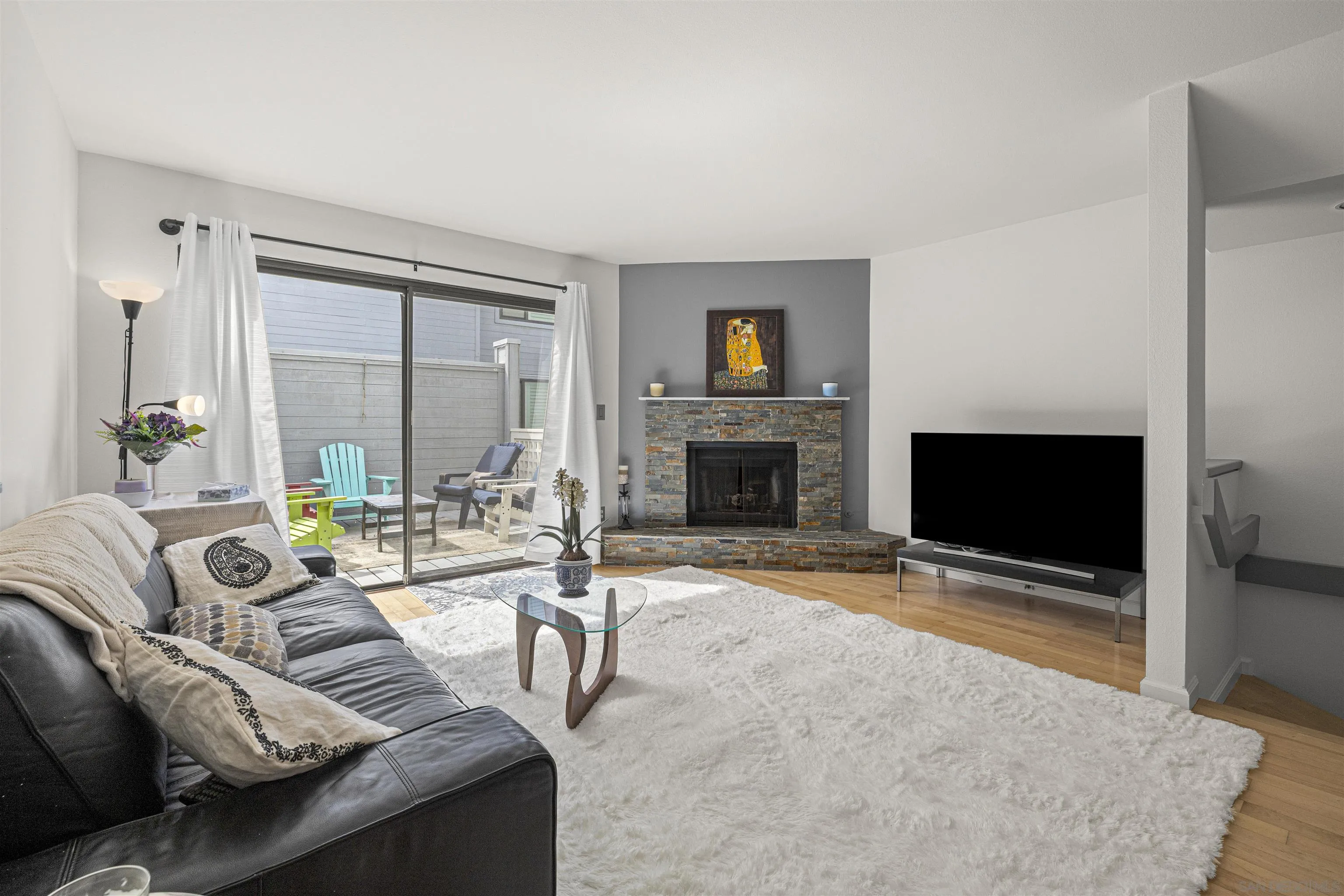 Photo #2: 260019149 Listing: Photo #2