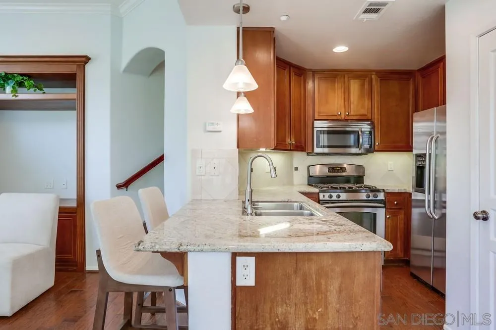 Photo #11: 260019153 Listing: Photo #11