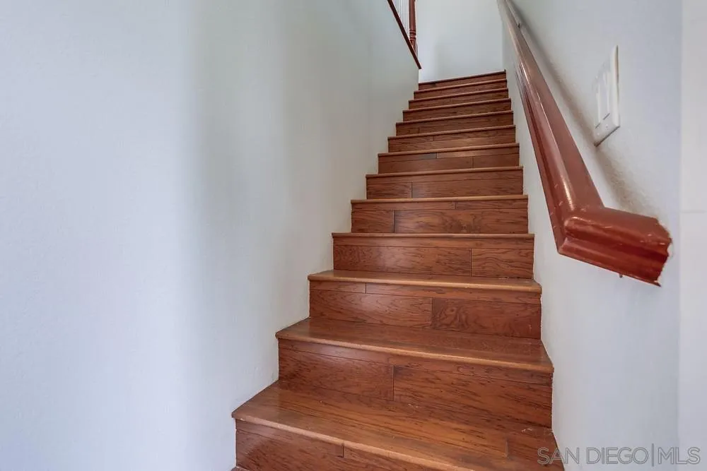 Photo #4: 260019153 Listing: Photo #4