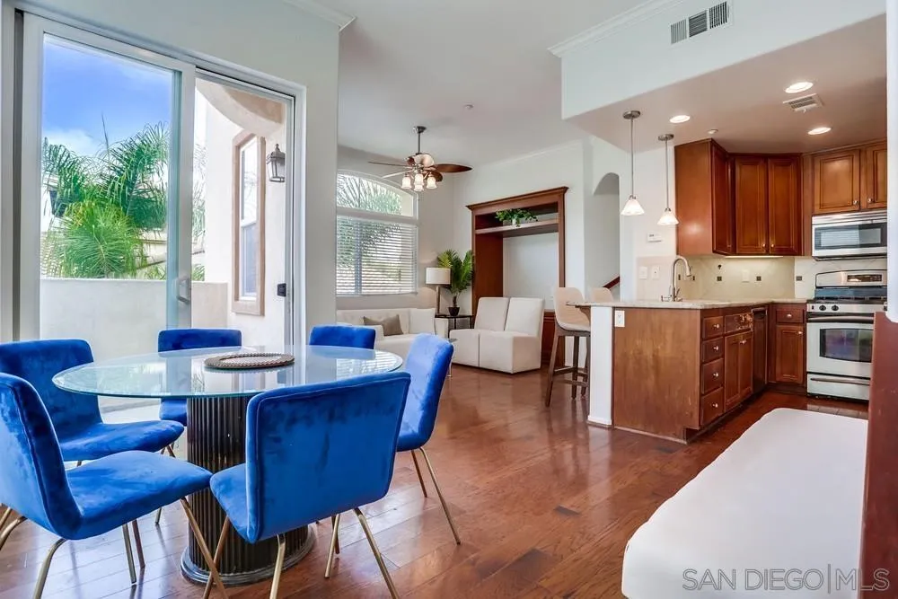 Photo #6: 260019153 Listing: Photo #6