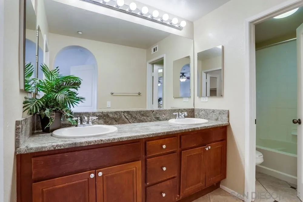 Photo #26: 260019153 Listing: Photo #26