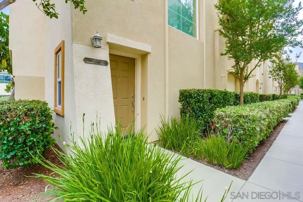 Photo #2: 260019153 Listing: Photo #2