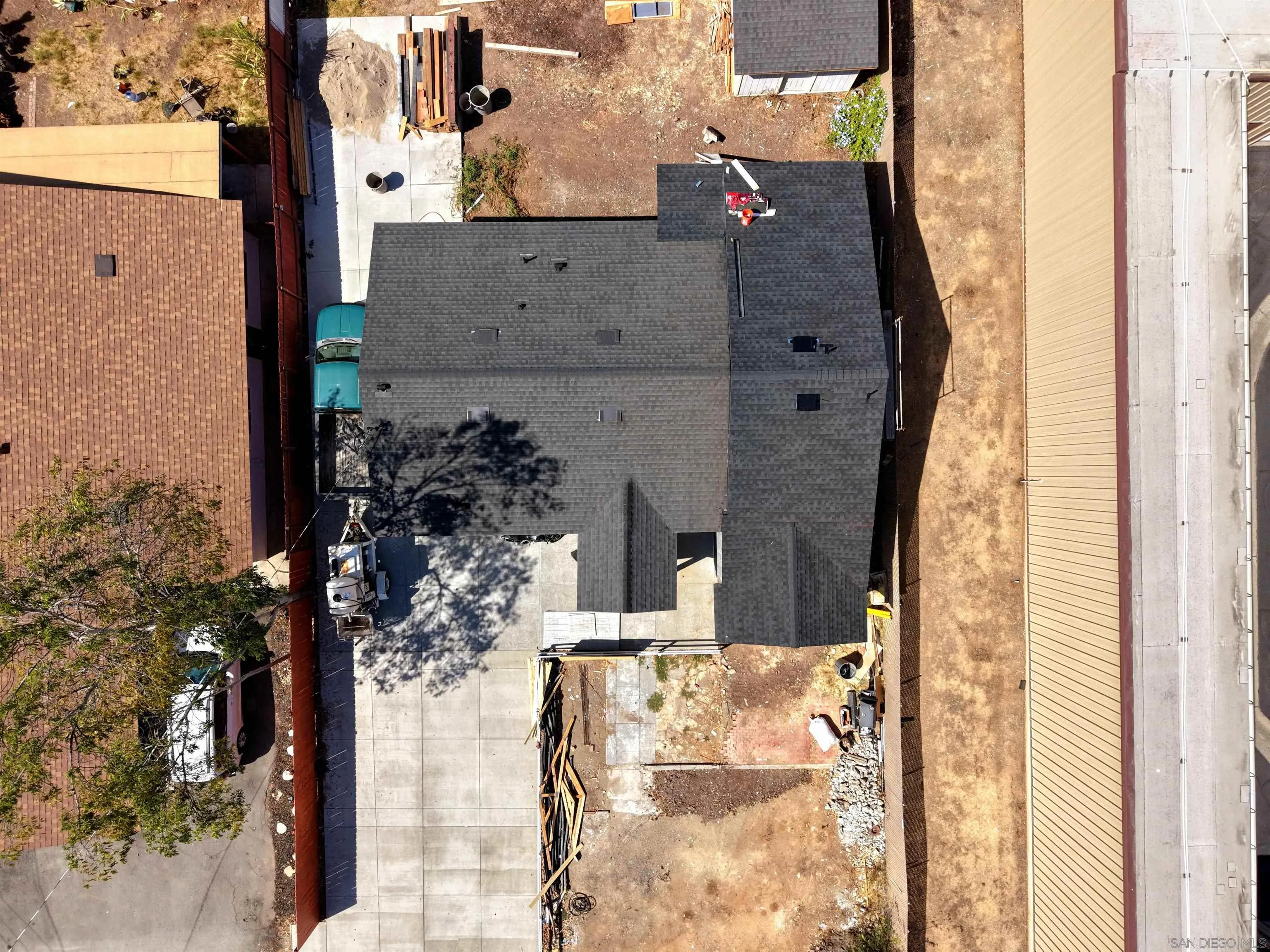 8836 Valencia st, Spring Valley, CA 91977, photo 17