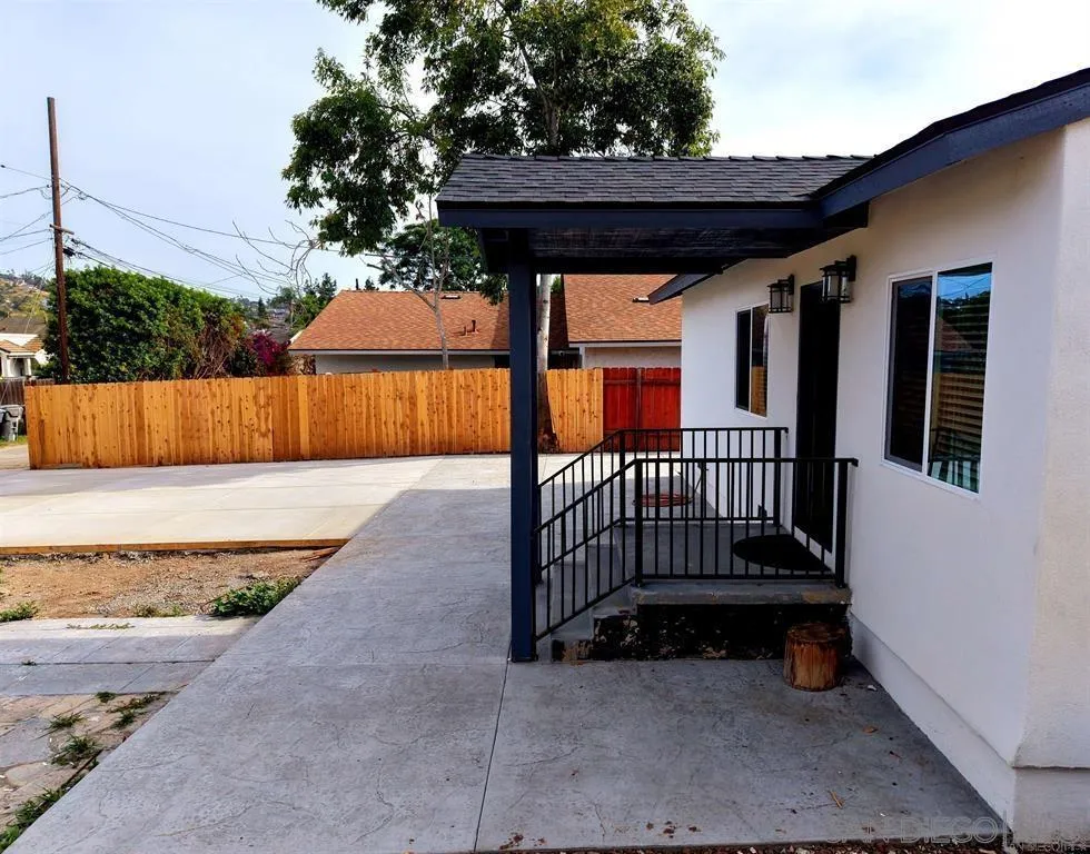 8836 Valencia st, Spring Valley, CA 91977, photo 16