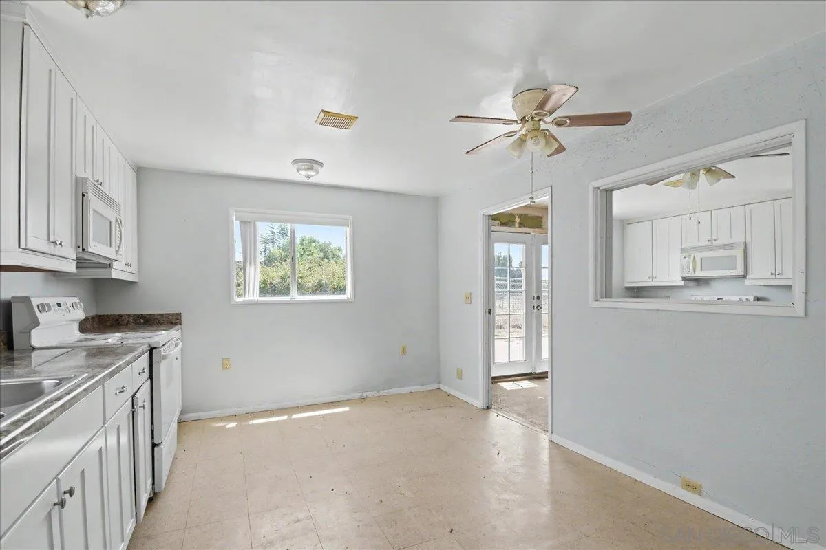 https://cdn.realtyfeed.com/cdn/127/260019157/26b647794161026ee73ac28f2194631b.webp