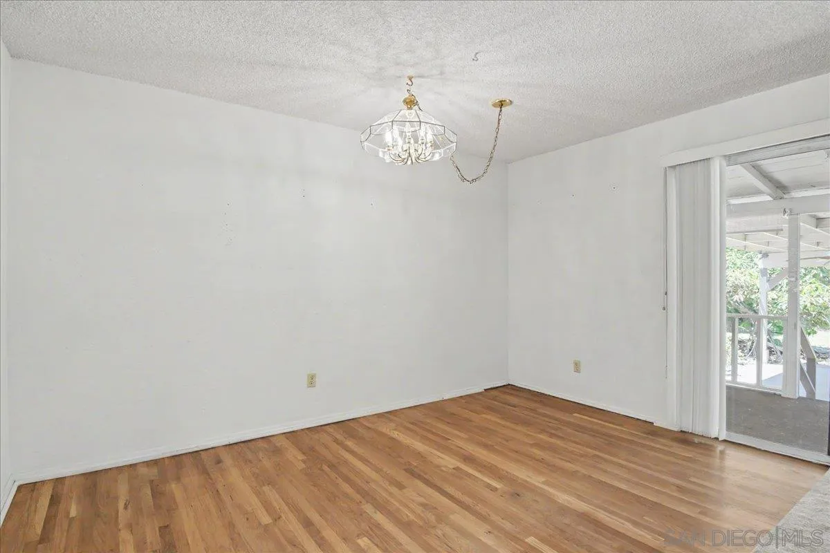 https://cdn.realtyfeed.com/cdn/127/260019157/cc1f756df9f480402c296e5860848f34.webp